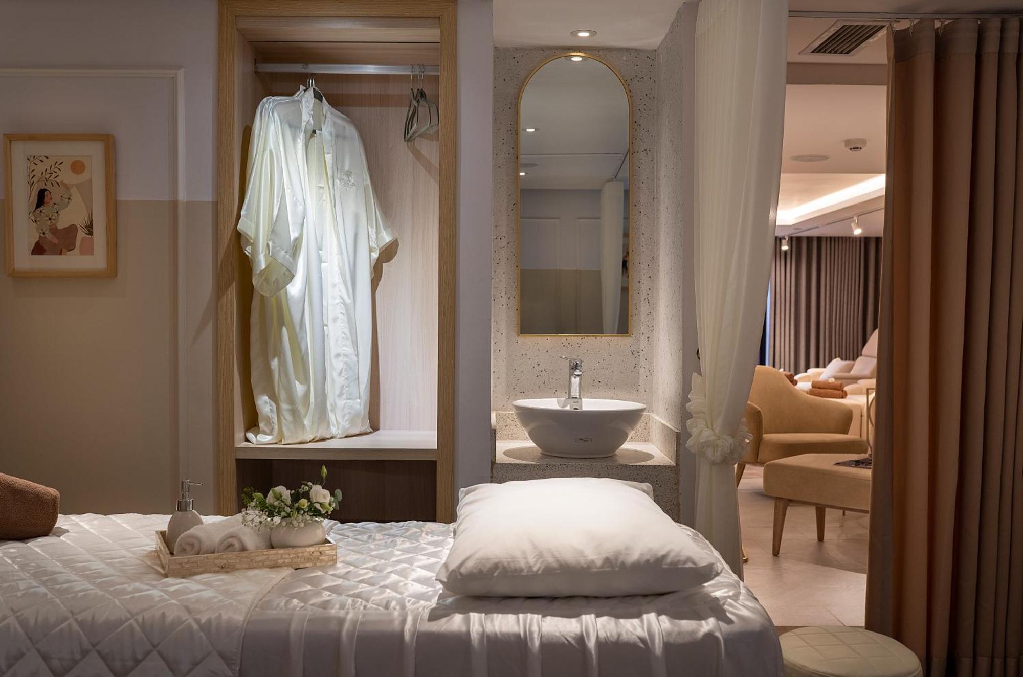 Khách Sạn&spa Le Jardin Hà Nội 4*
