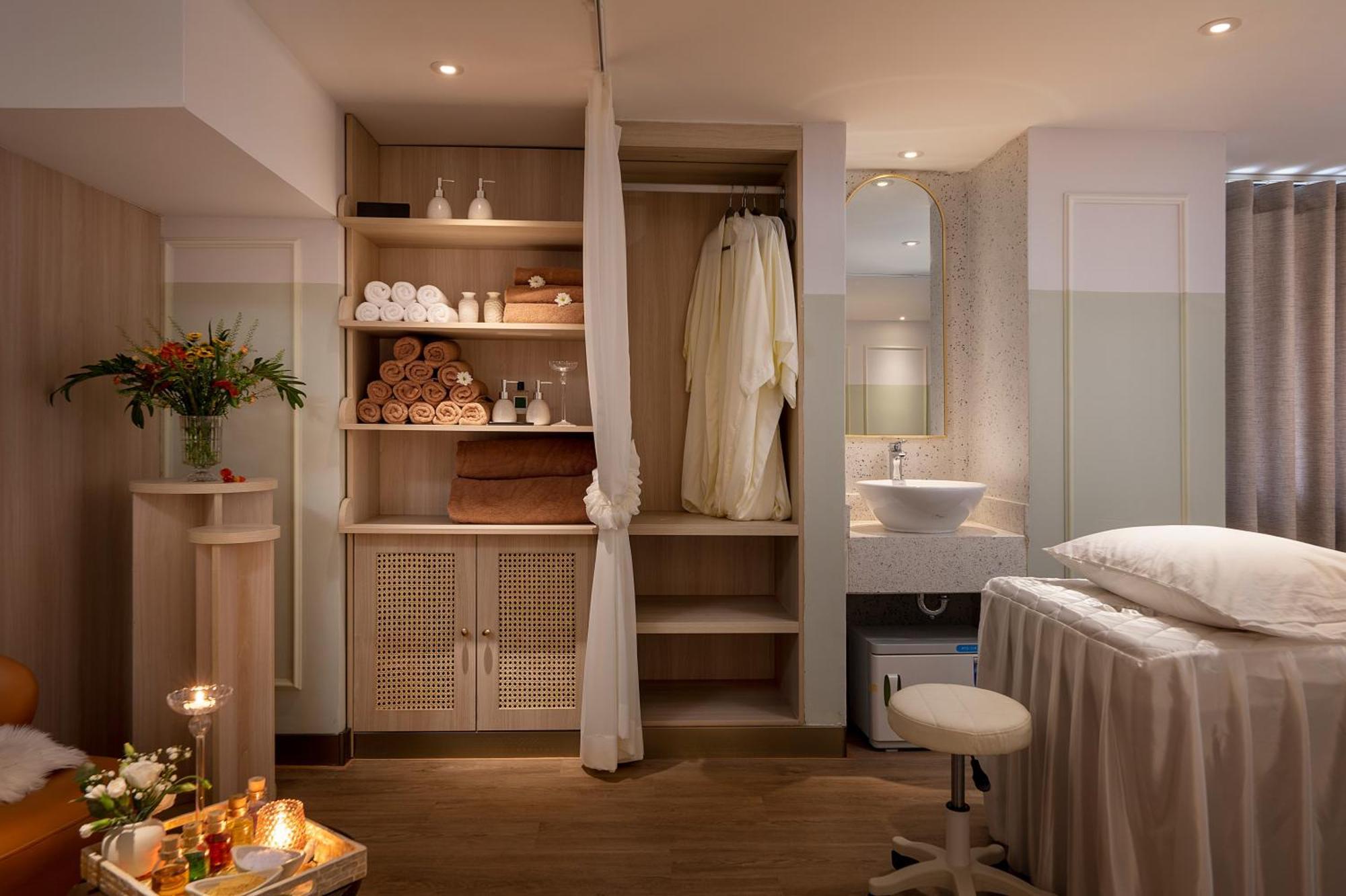 Khách Sạn&spa Le Jardin Hà Nội 4*