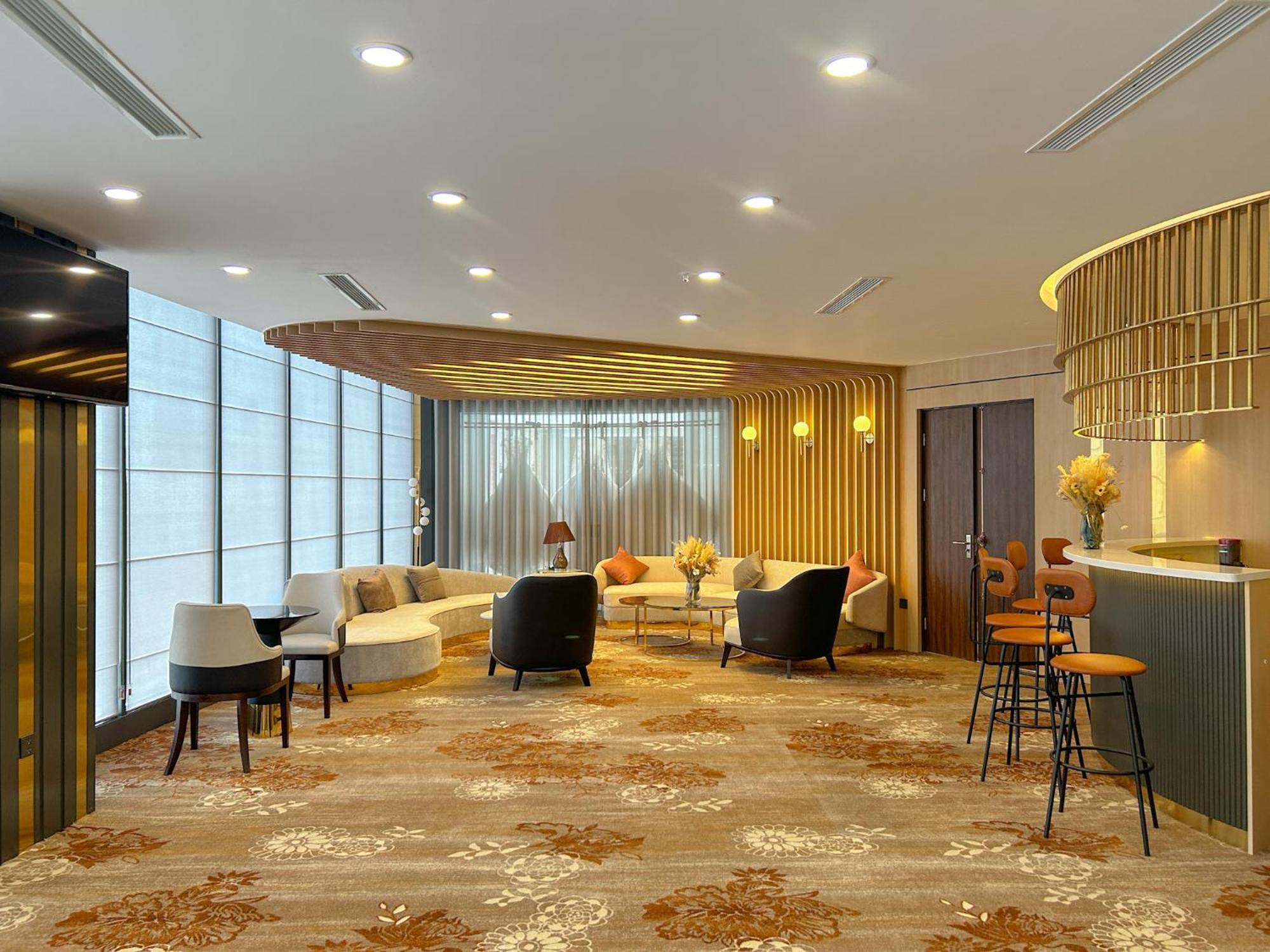 Paddington Halong Bayview Hotel Ha Long