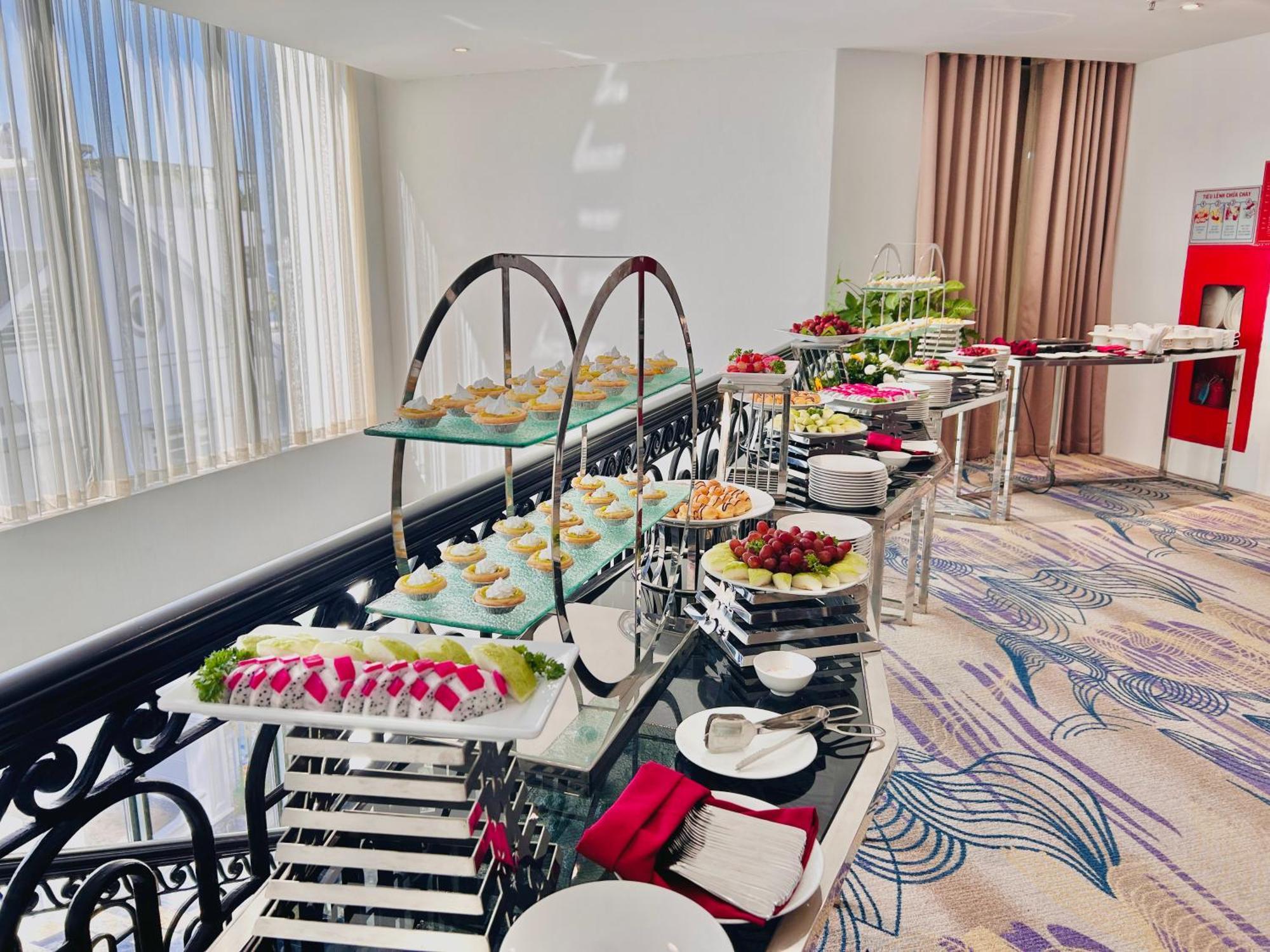 Hotel Paddington Halong Bayview