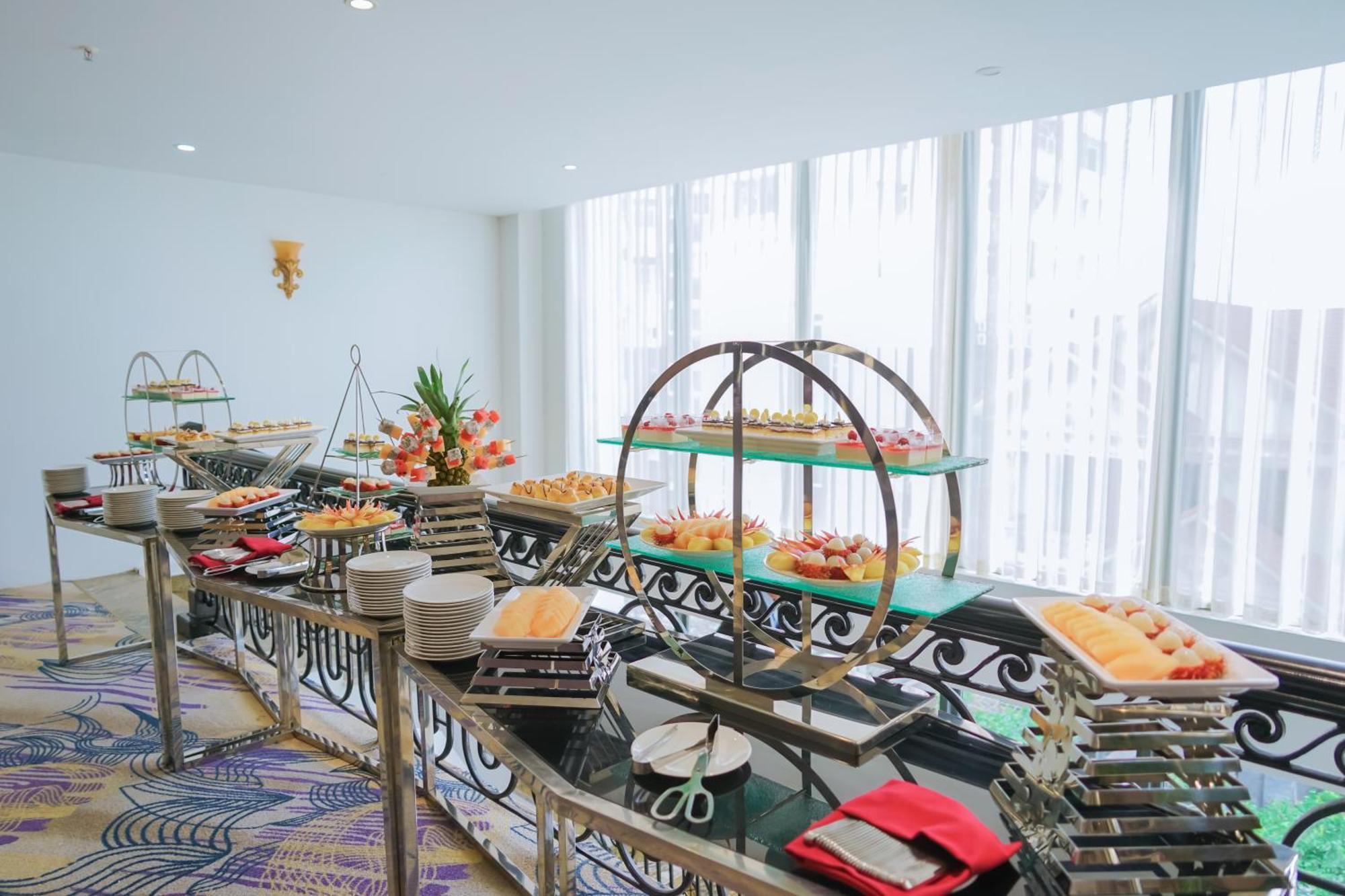 Paddington Halong Bayview Hotel 5*