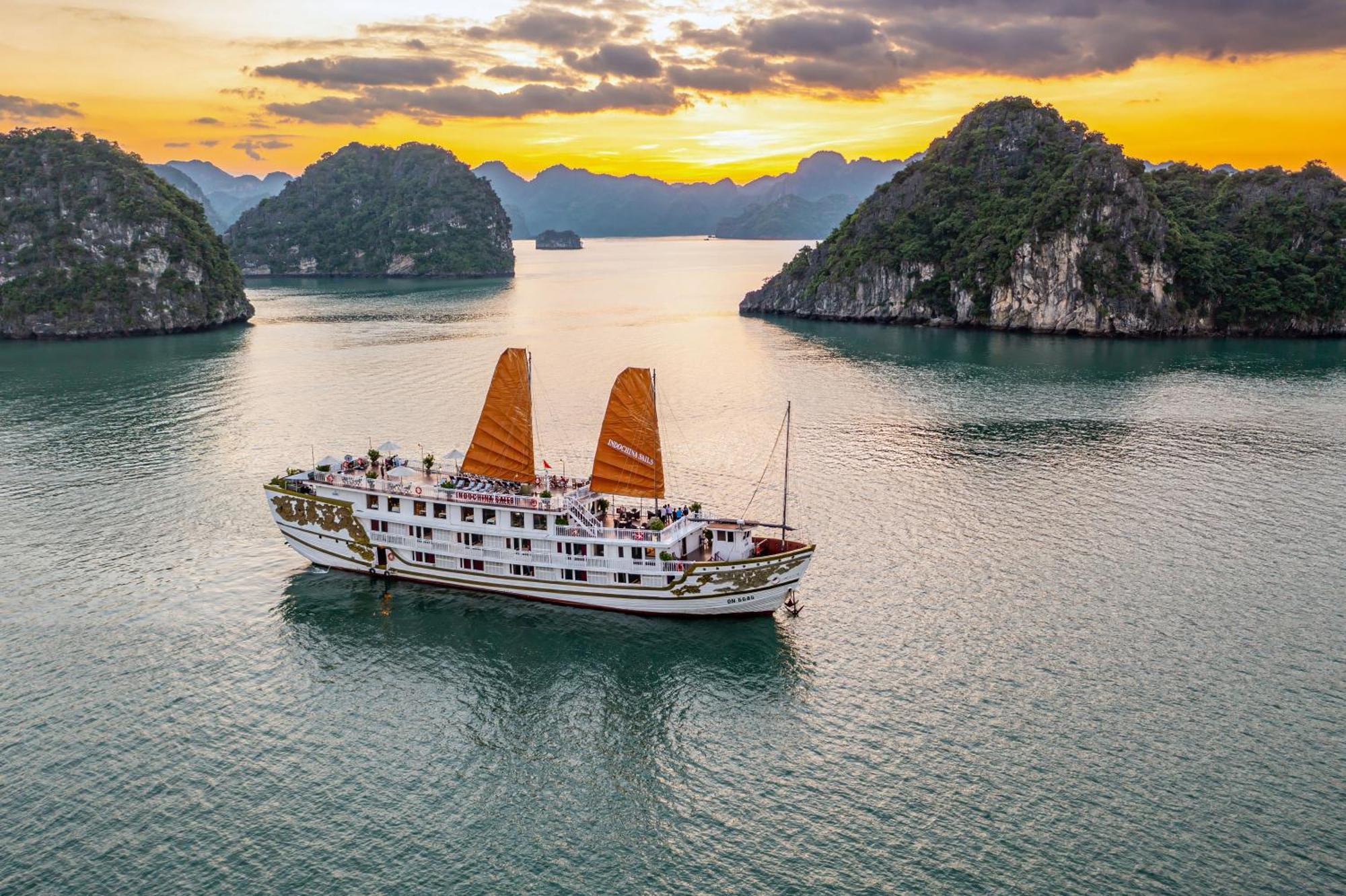 Indochina Sails Bay 5* Ha Long