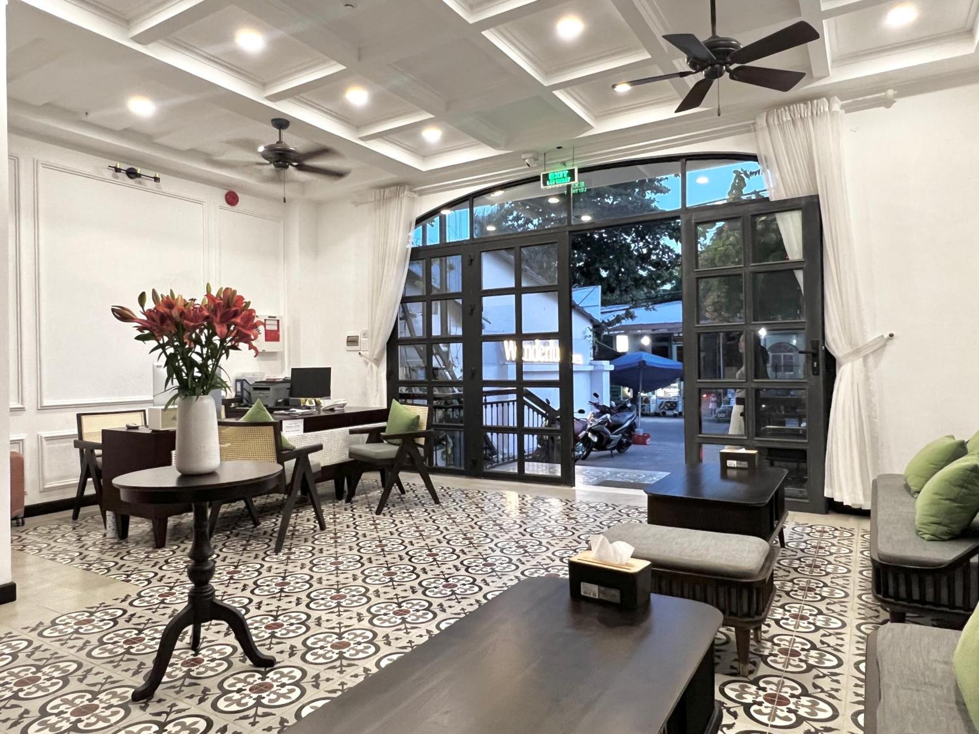 Hotel Wanderlust Mui Ne
