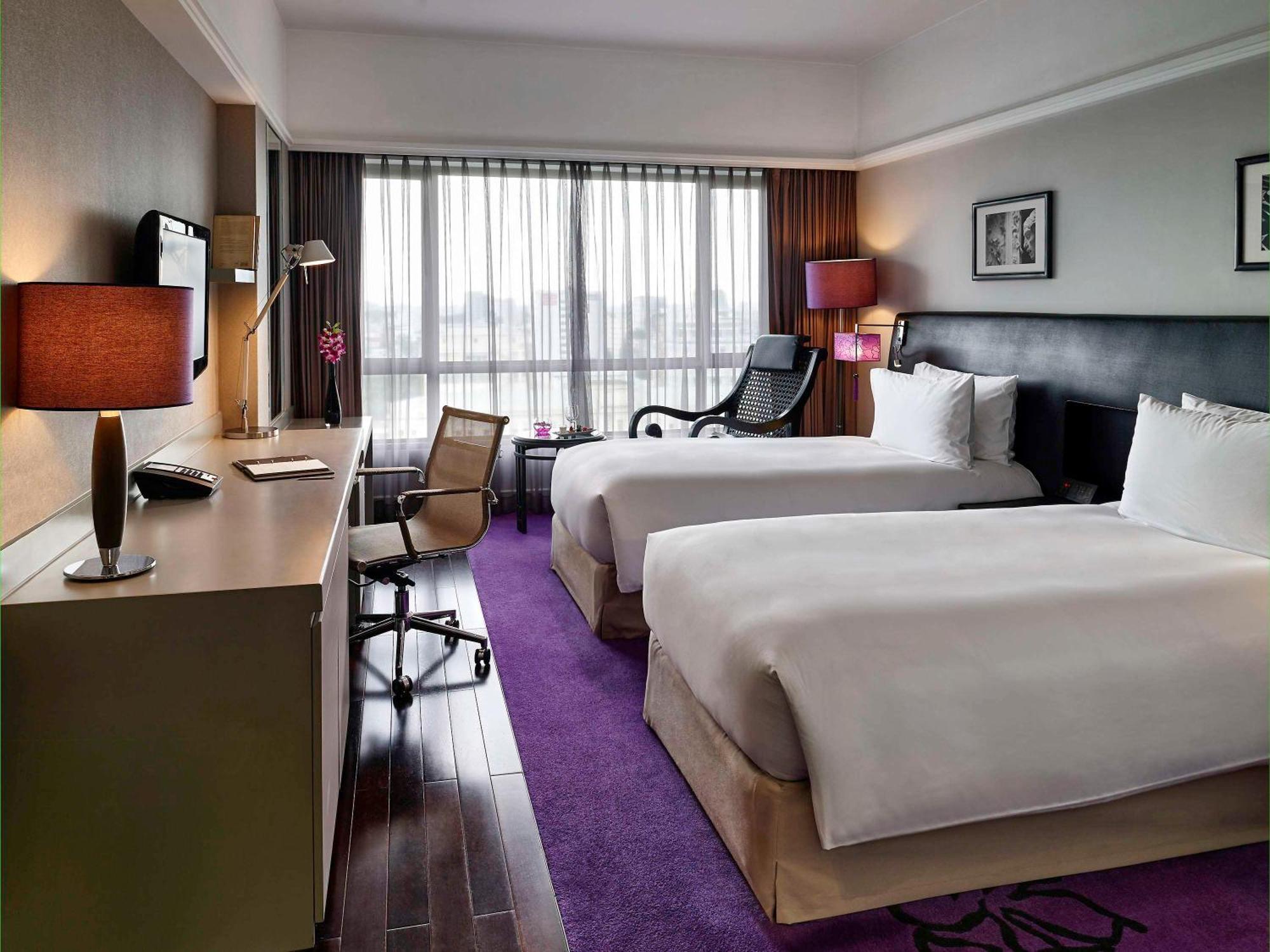 Khách sạn Sofitel Saigon Plaza TP. Hồ Chí Minh