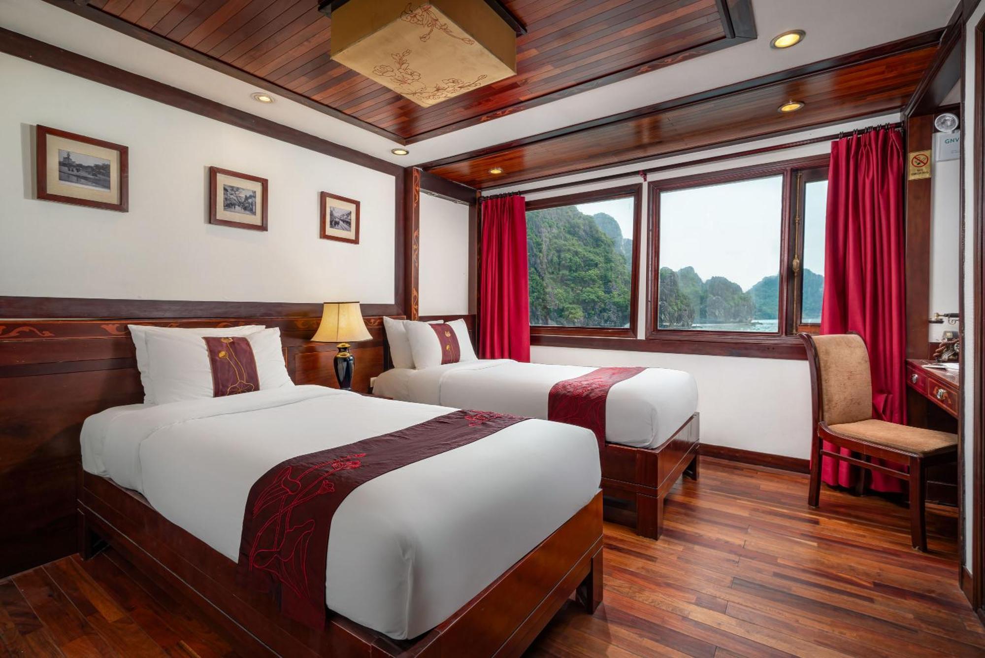 Indochina Sails Bay Ha Long