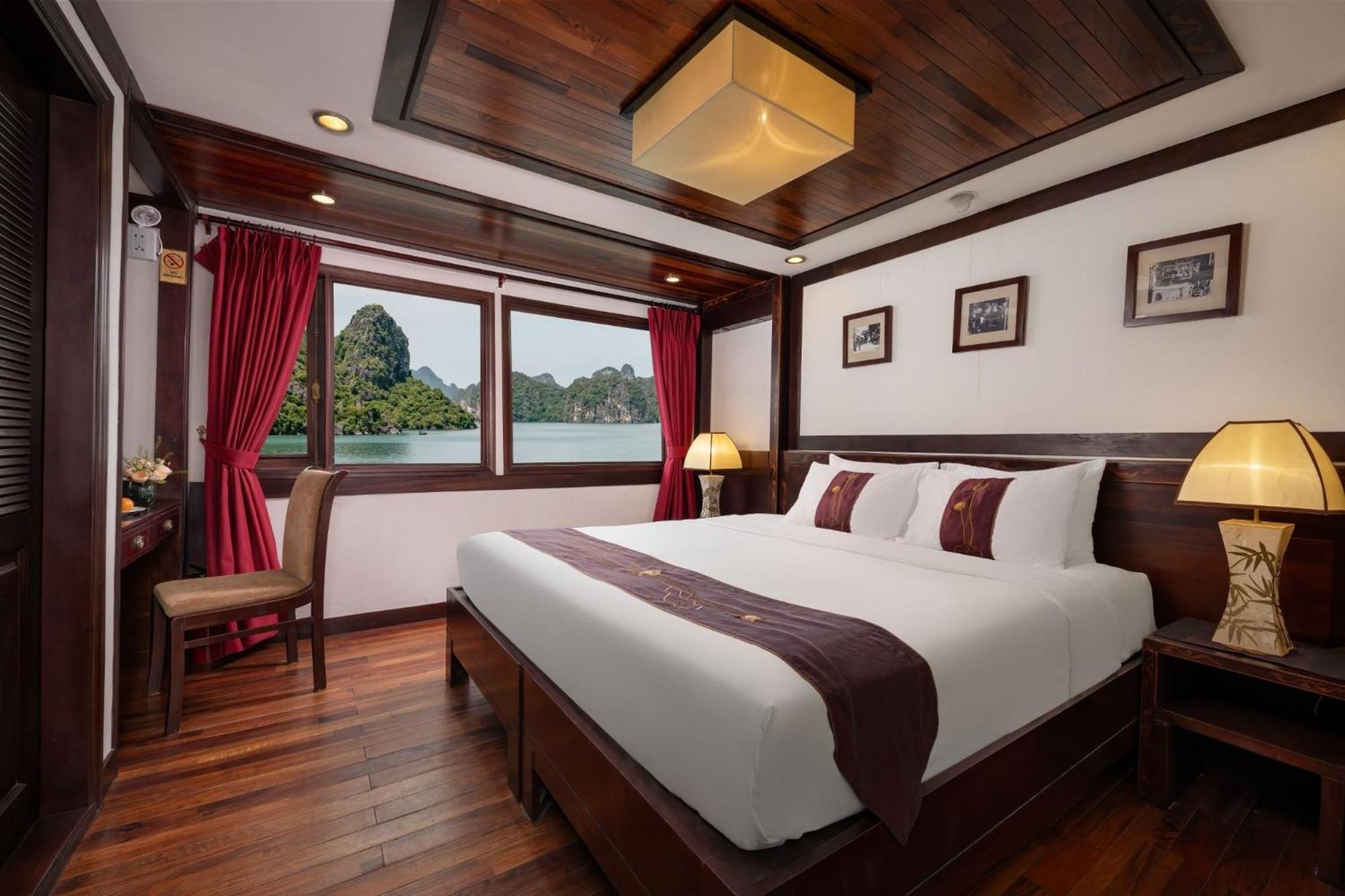 Indochina Sails Bay  5*