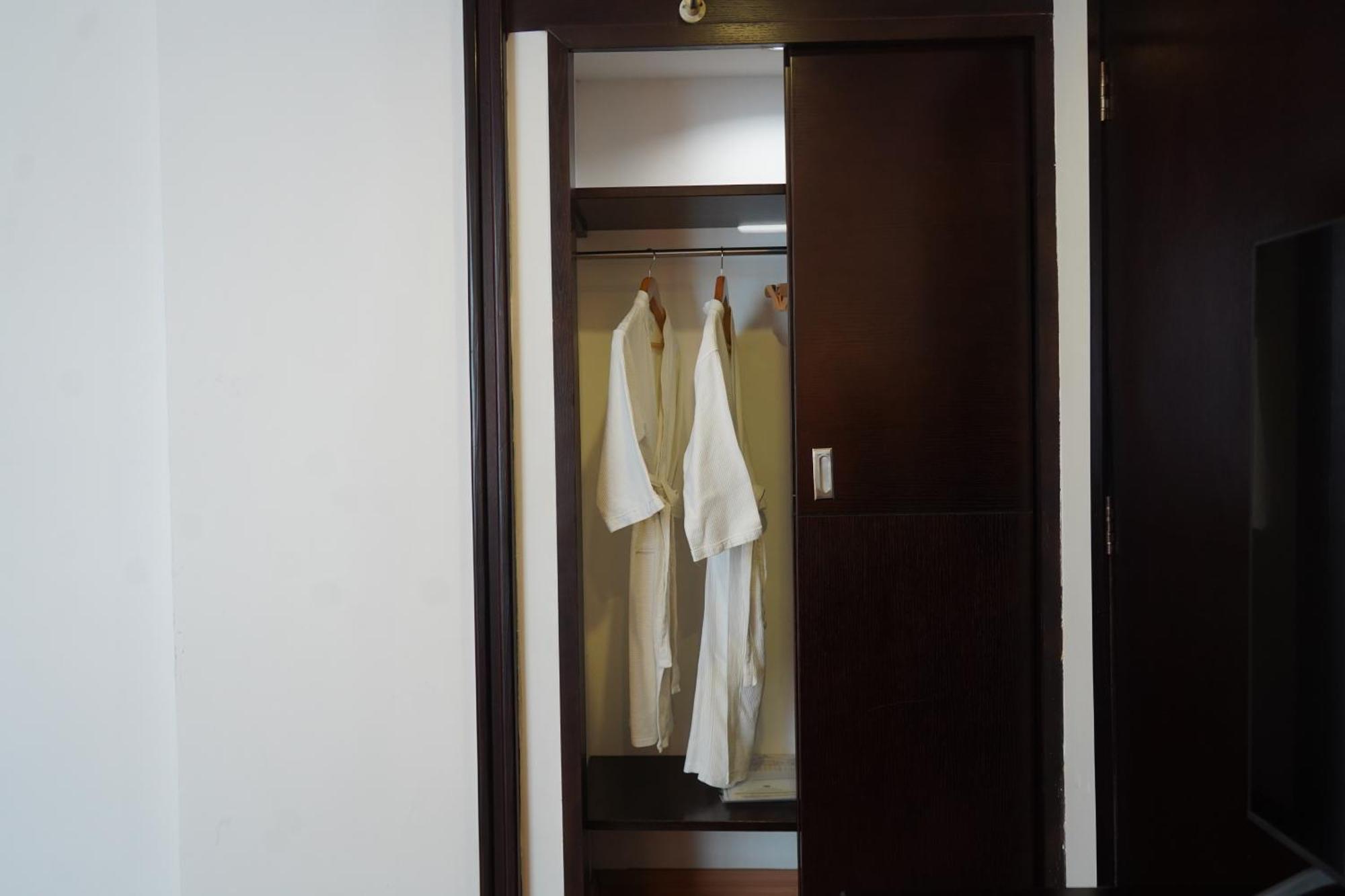 Khách sạn Quốc Tế Bảo Sơn Hà Nội