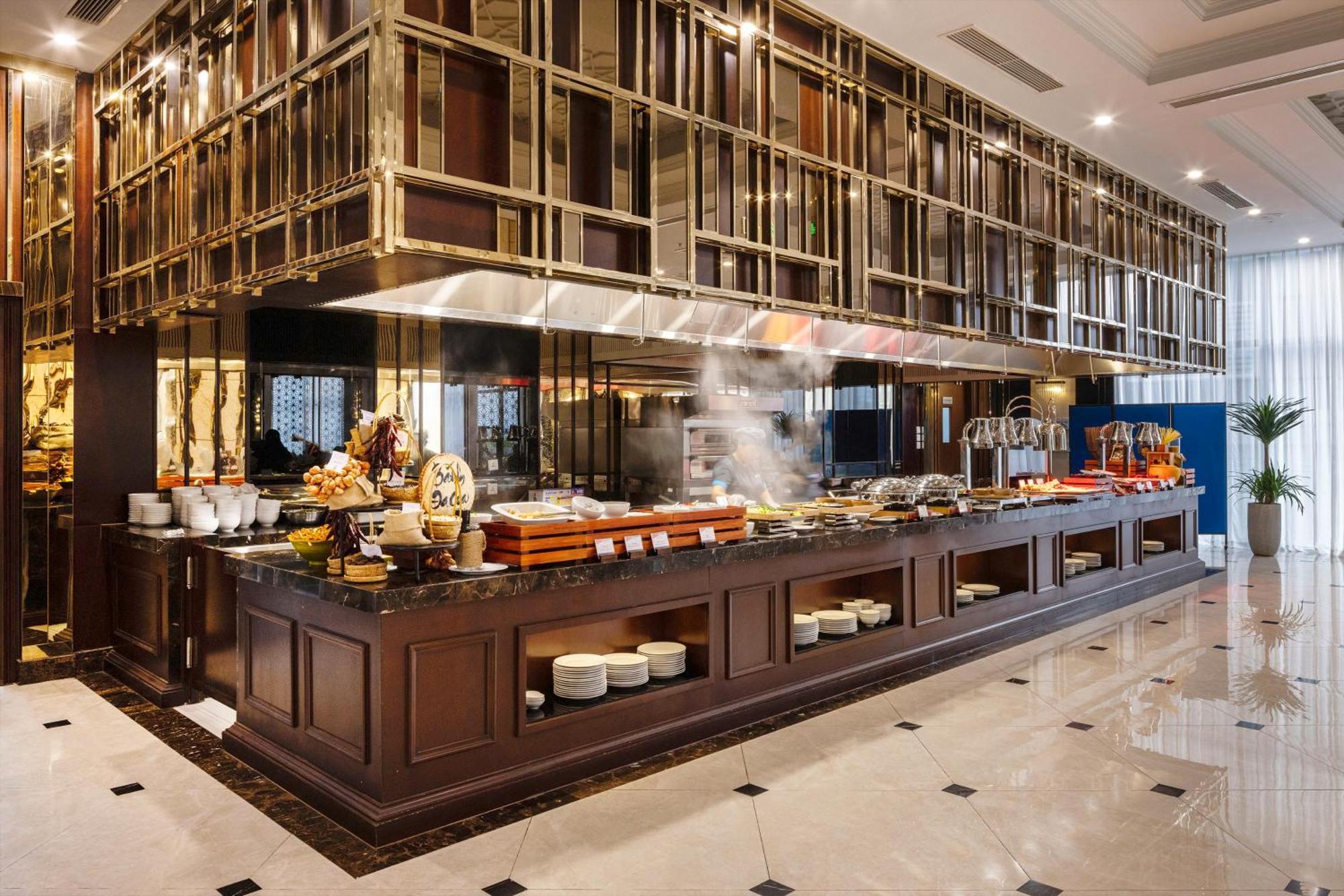 Melia Vinpearl Phong Rivera Hotel 5*