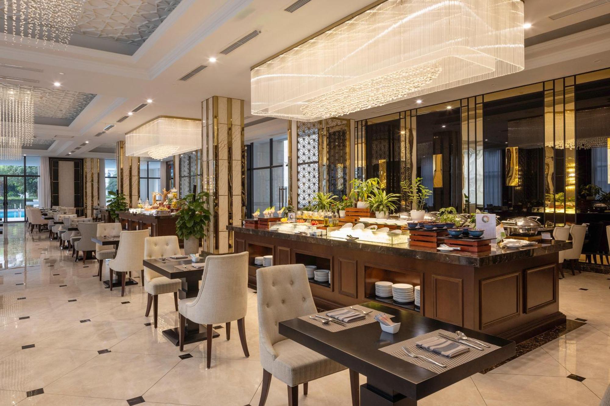 Melia Vinpearl Phong Rivera Hotel 5*