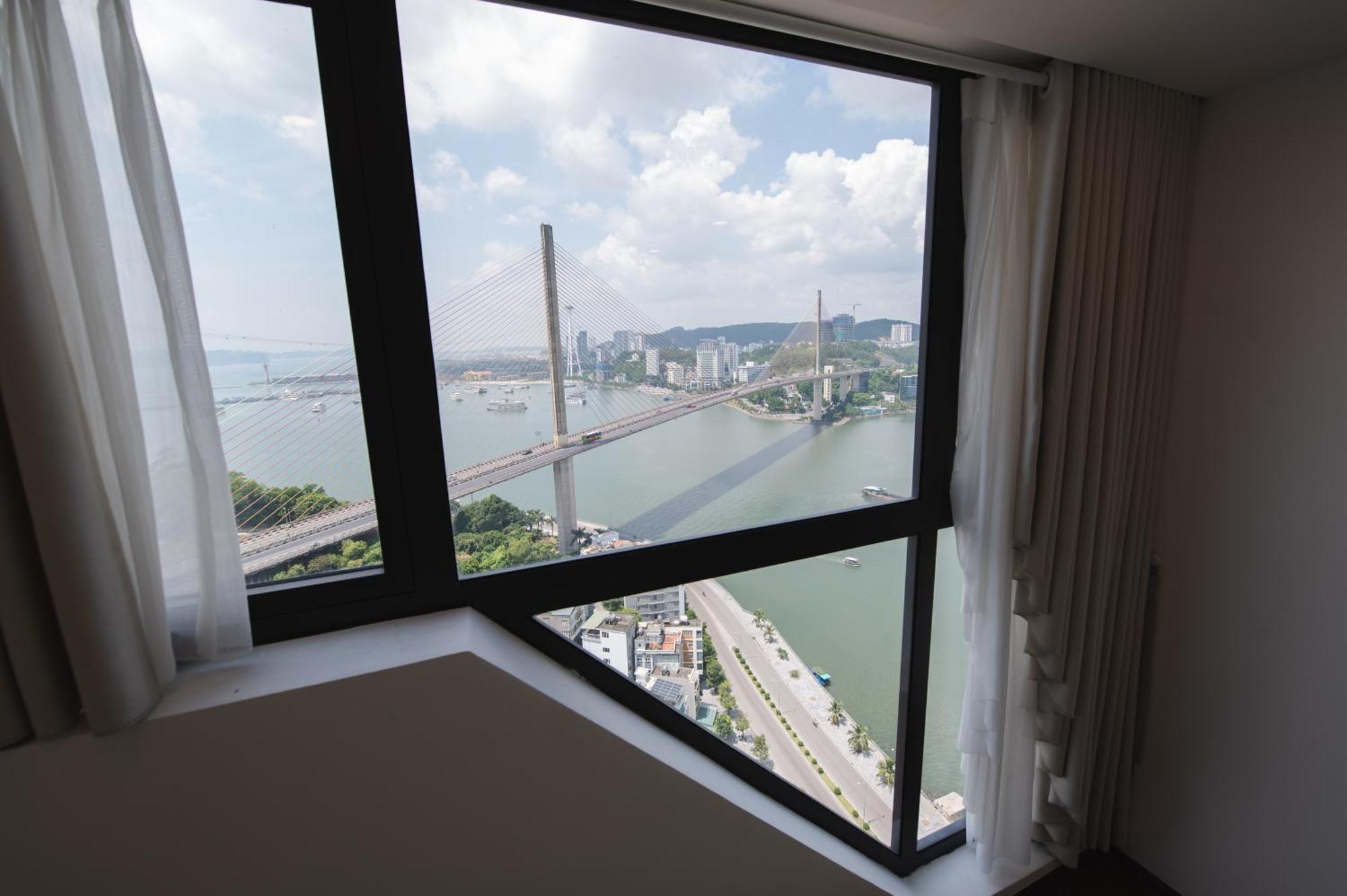 Diamond * Ha Long