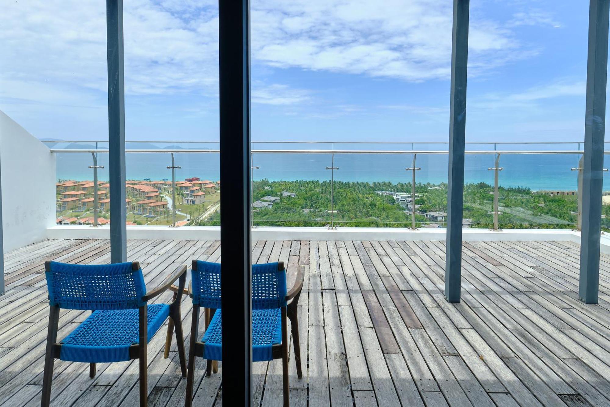 Duyen Ha Cam Ranh