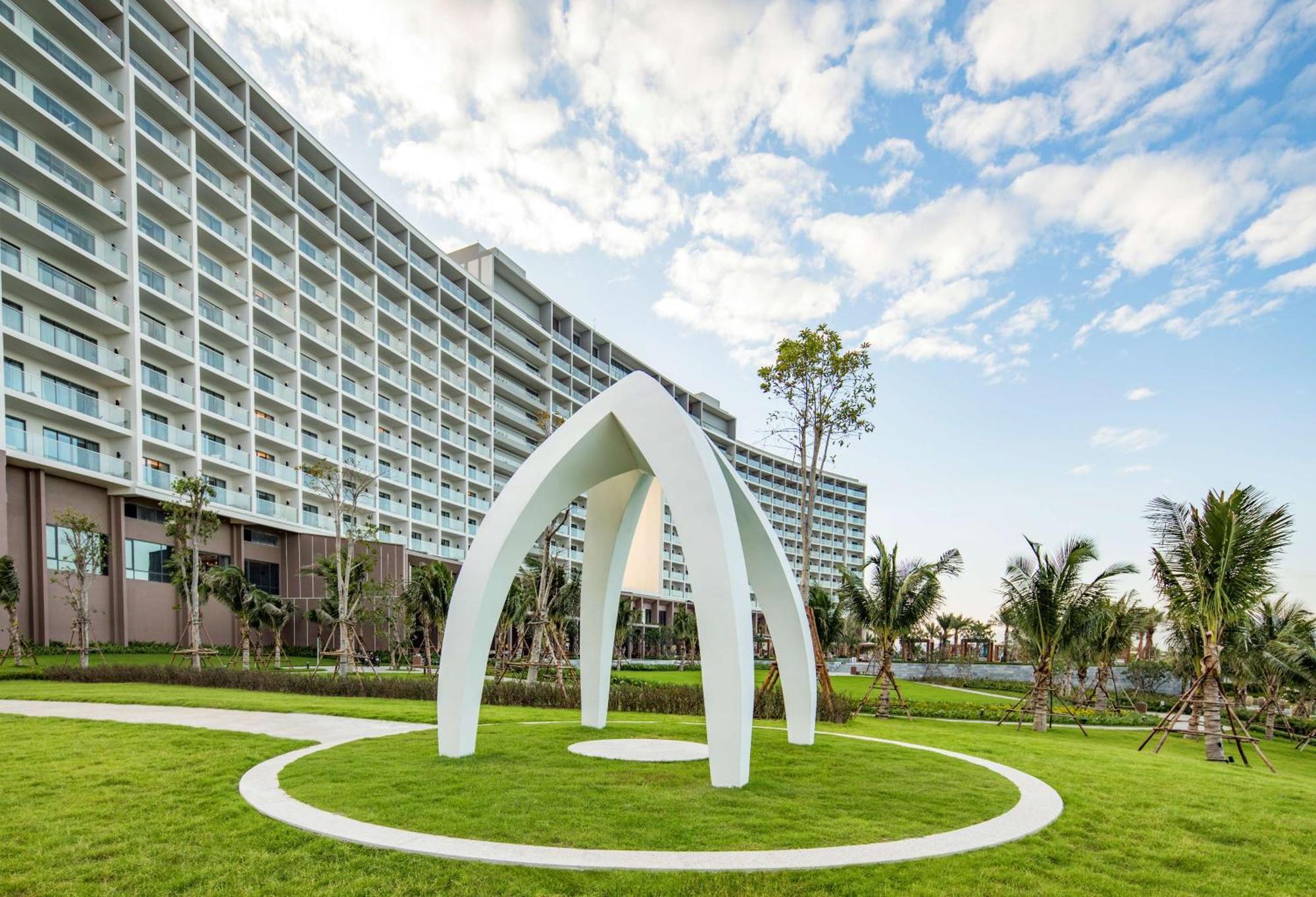 Radisson Blu Cam Ranh Resort 5*