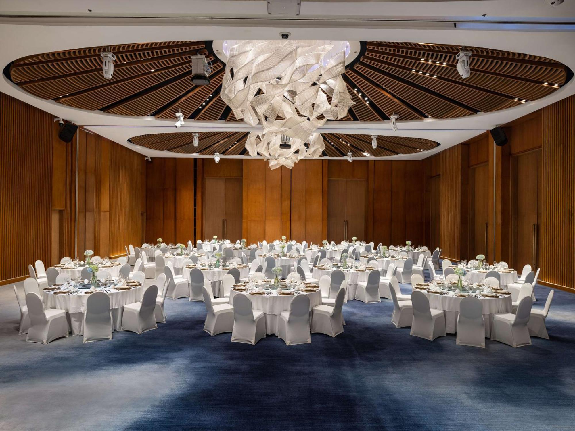 Radisson Blu Cam Ranh Resort