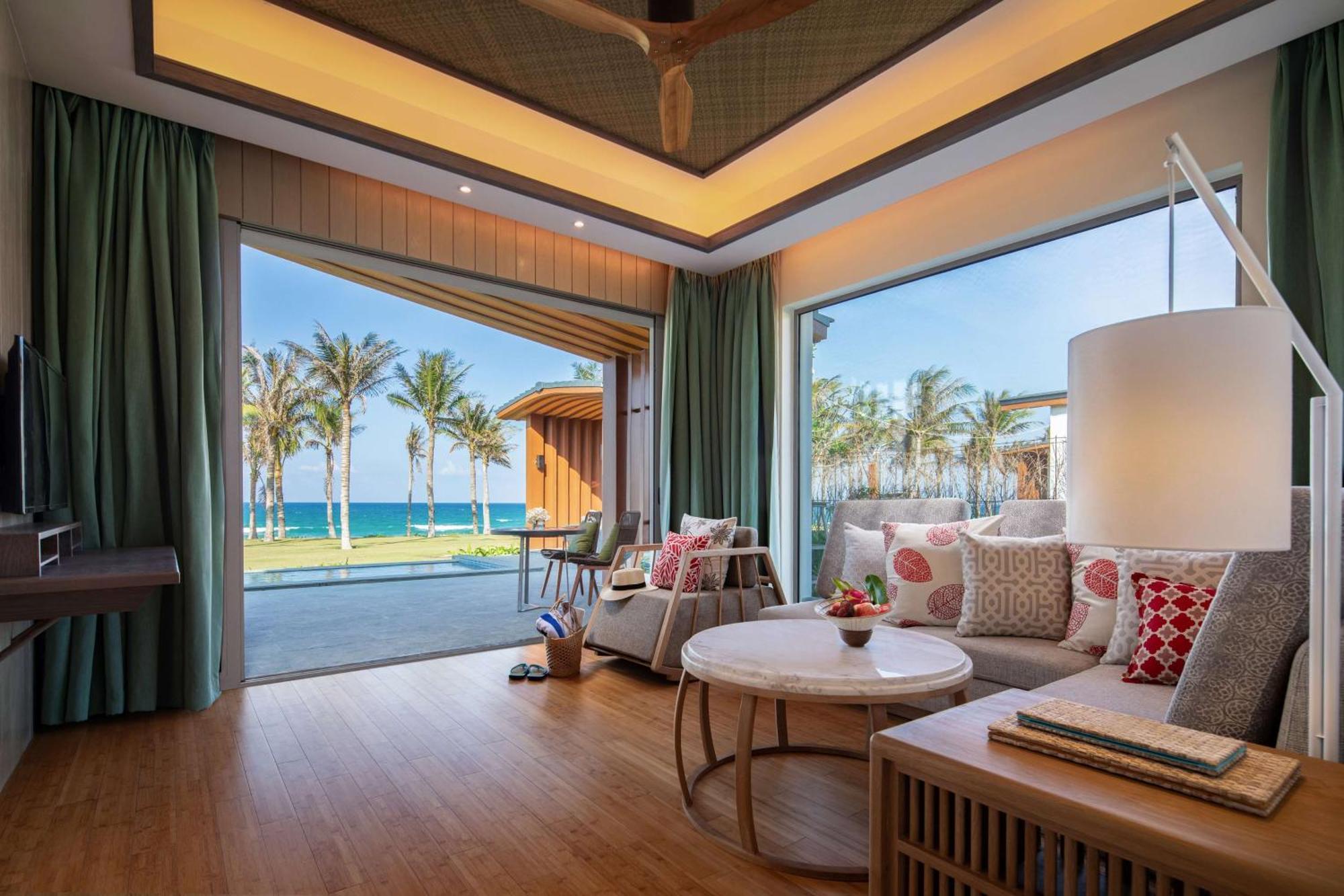Resort Radisson Blu Cam Ranh 5*