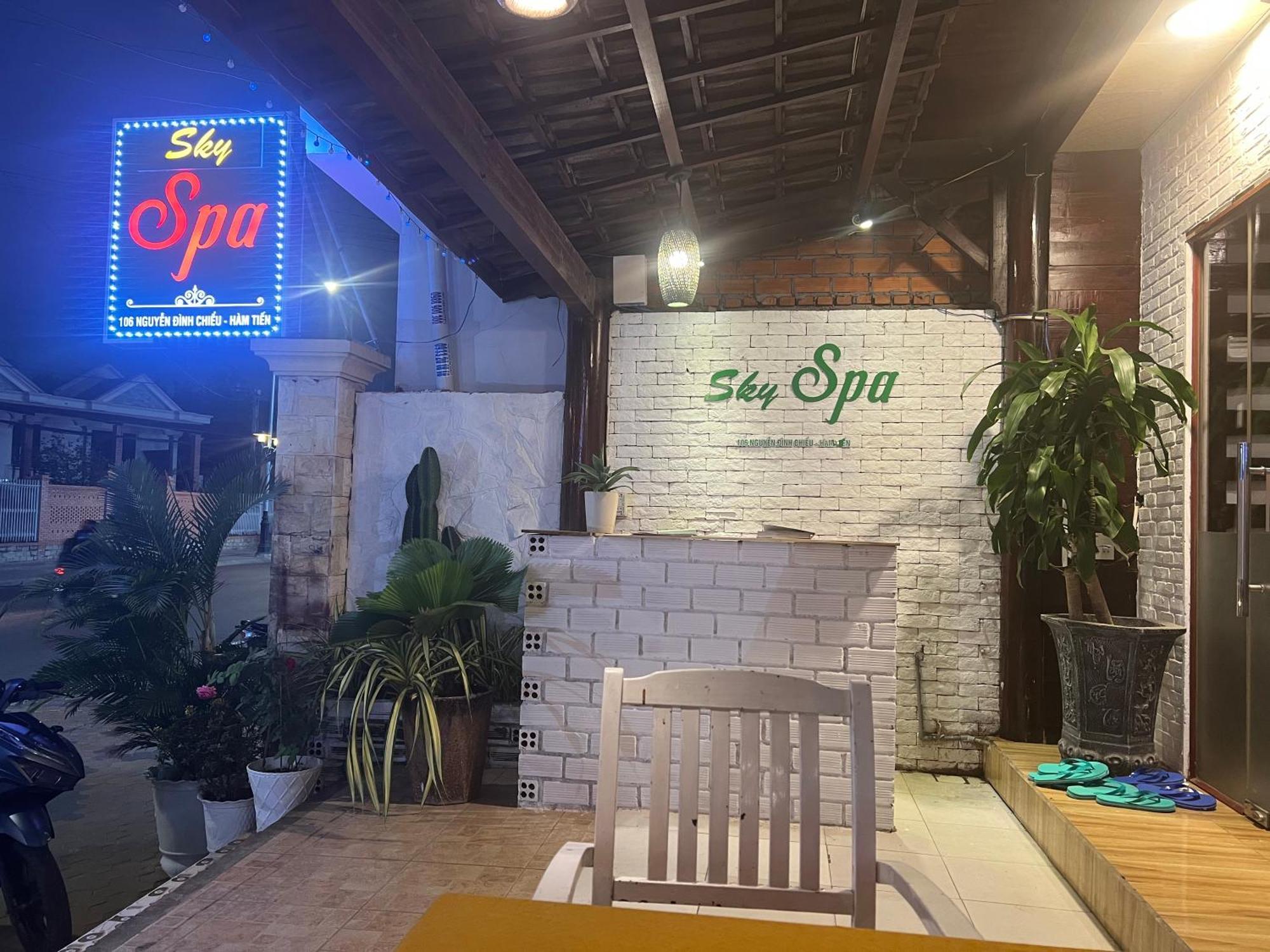 Hotel Tulip Mui Ne