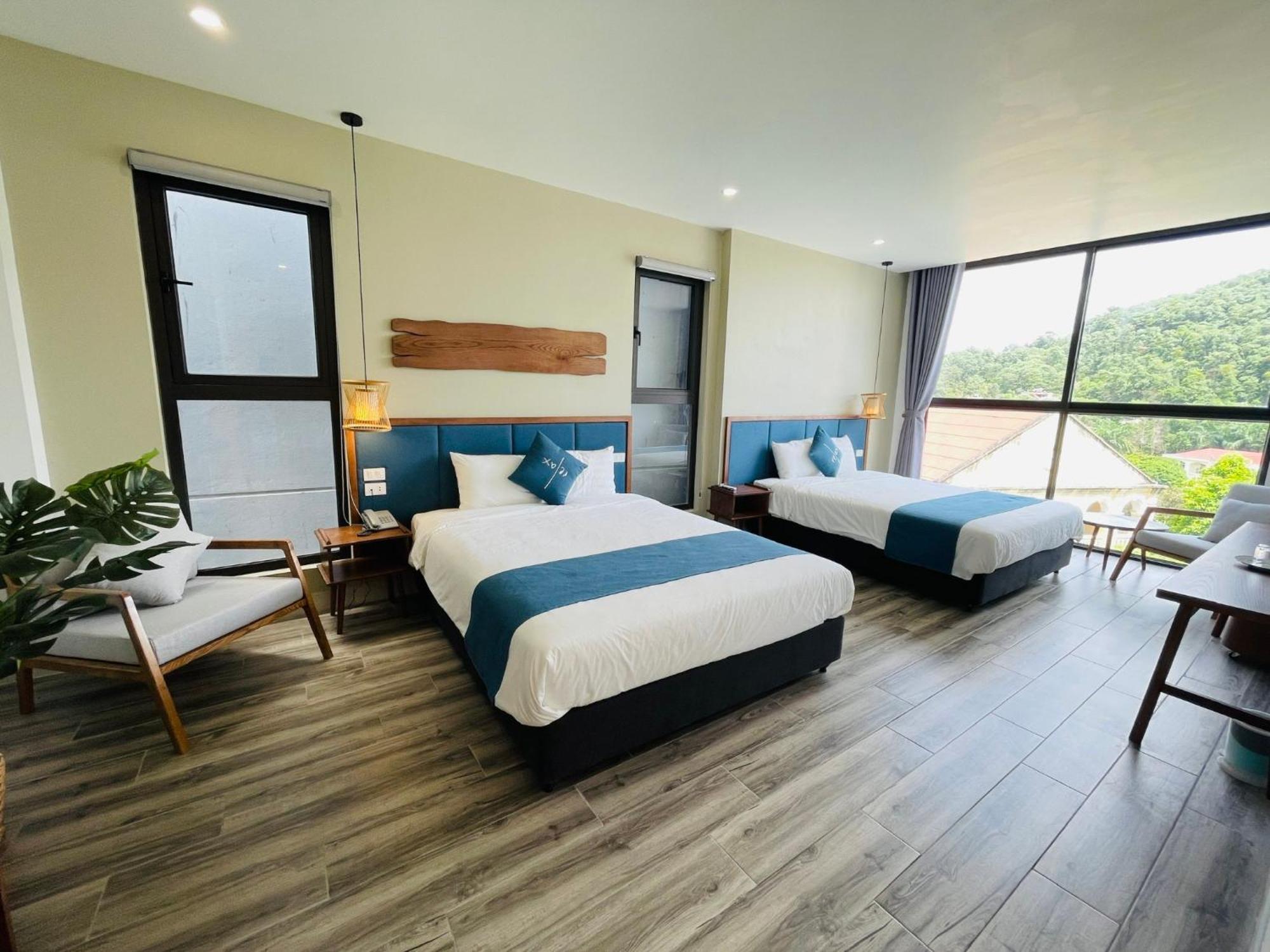 The Light Hotel Ha Long