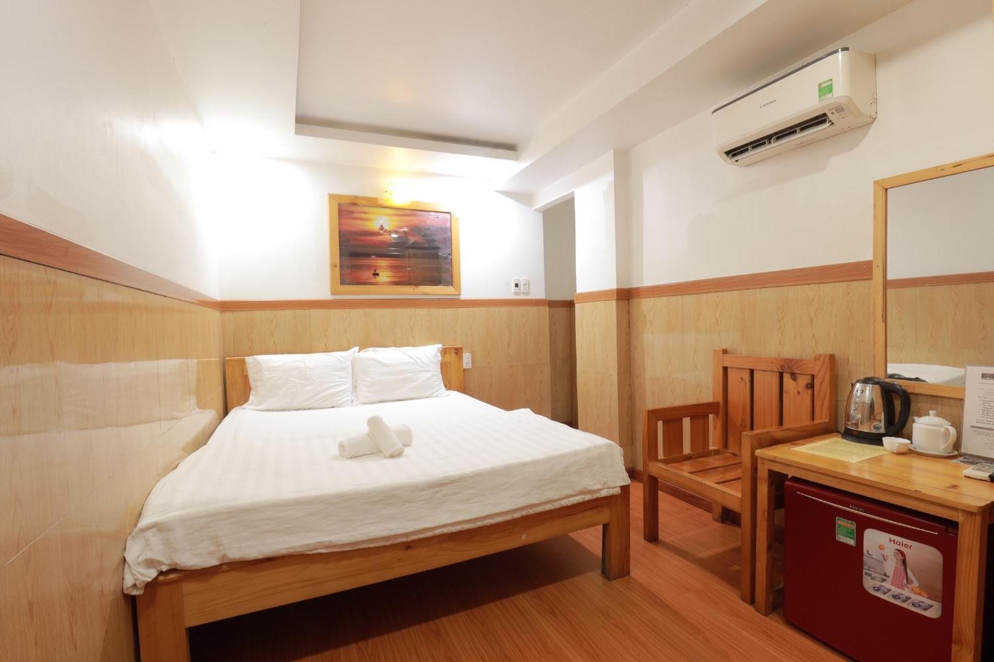 Hotel Minh Hang