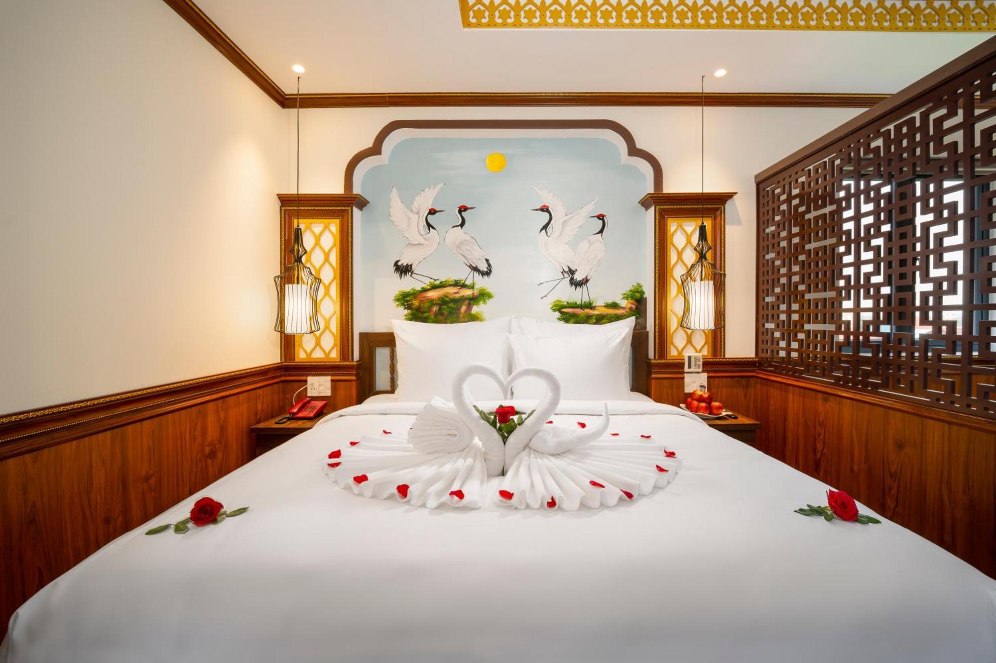 Babylon Riverside & 5* Hội An