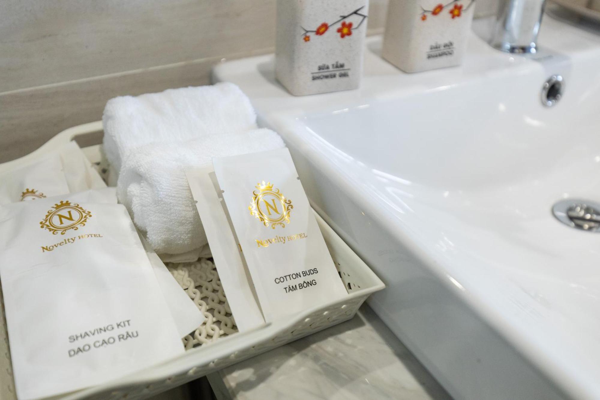 Khách sạn Novelty
