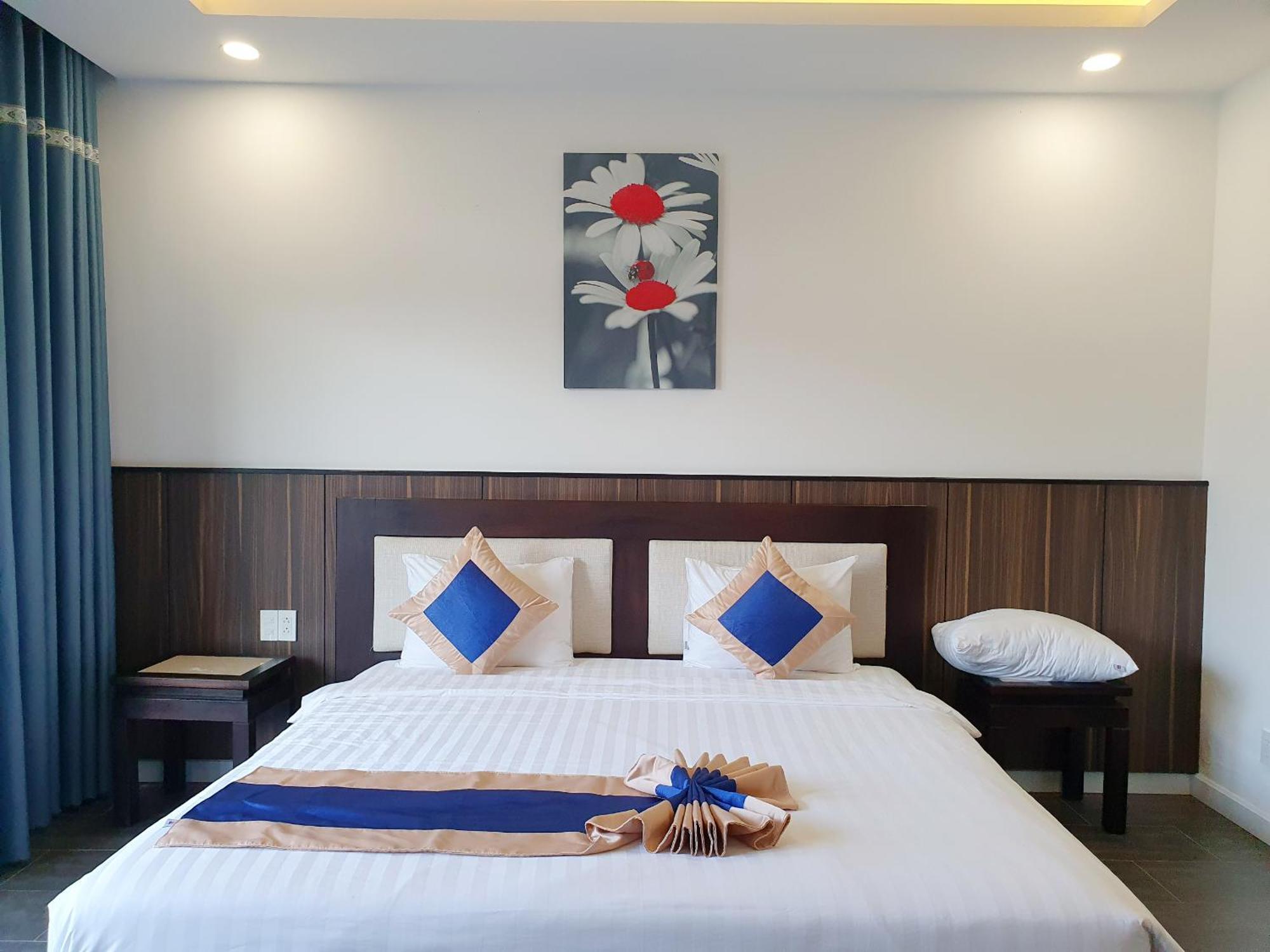 Starlight & Phan Thiet