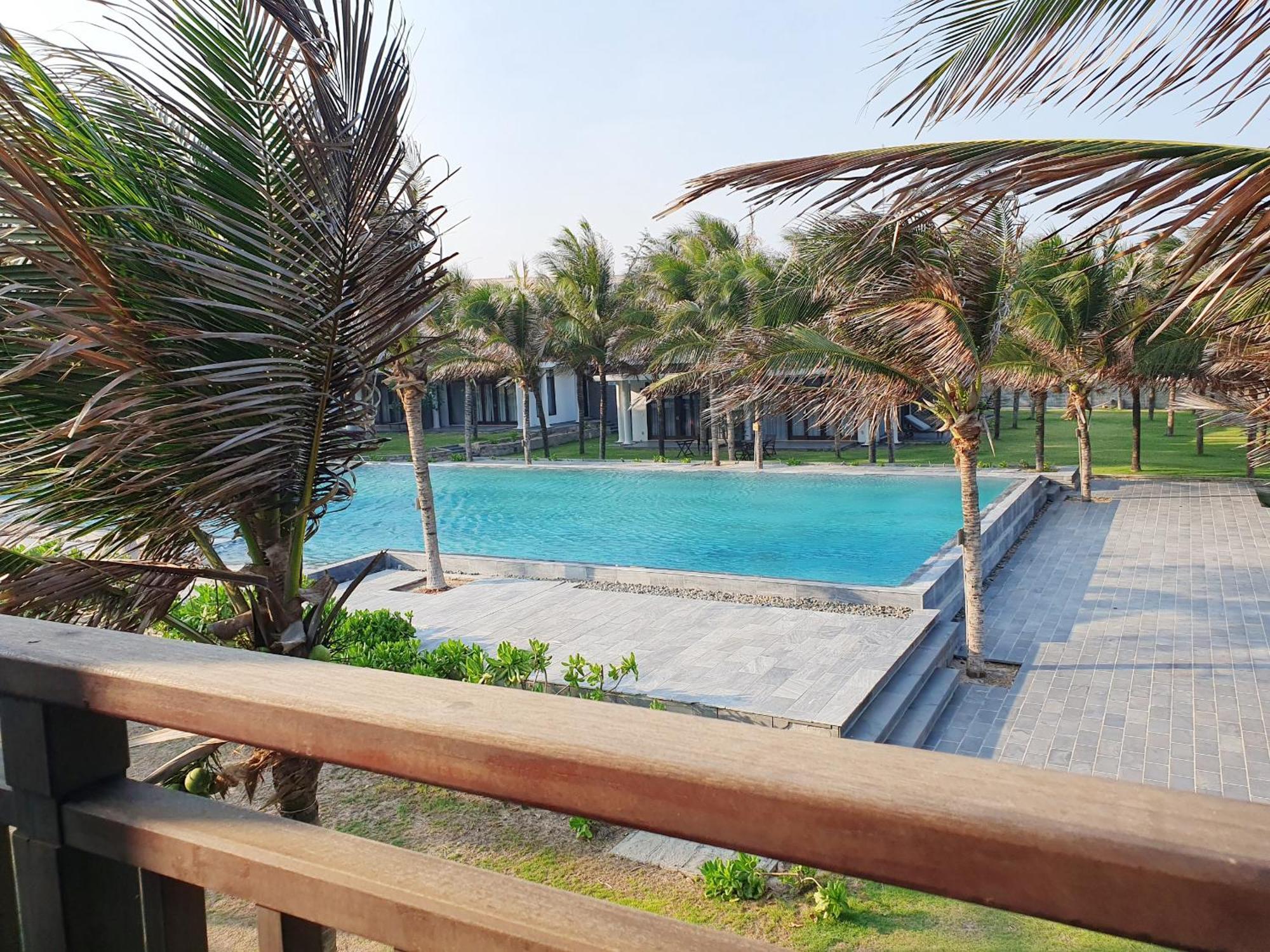 Starlight & Phan Thiet