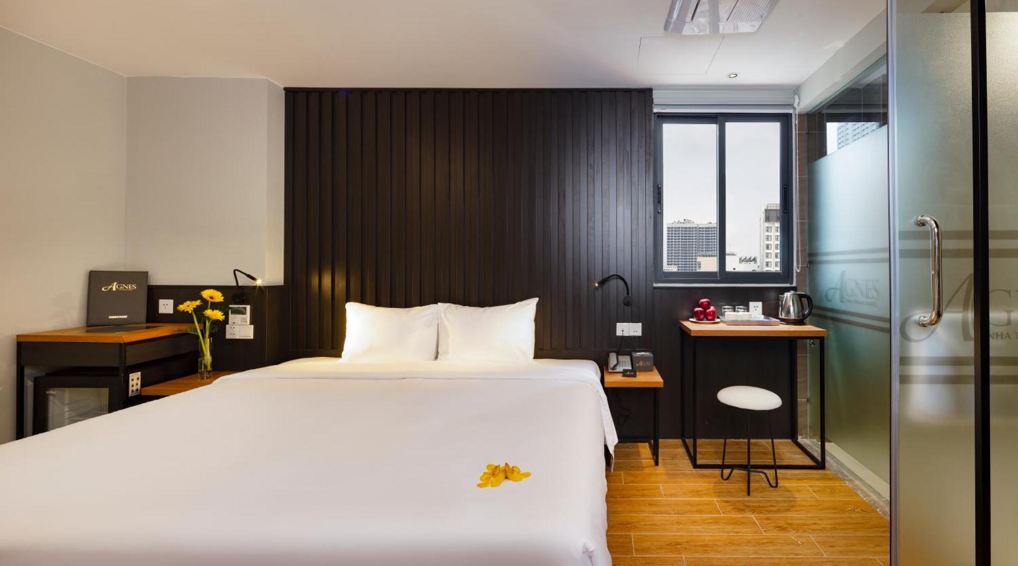 Agnes Hotel