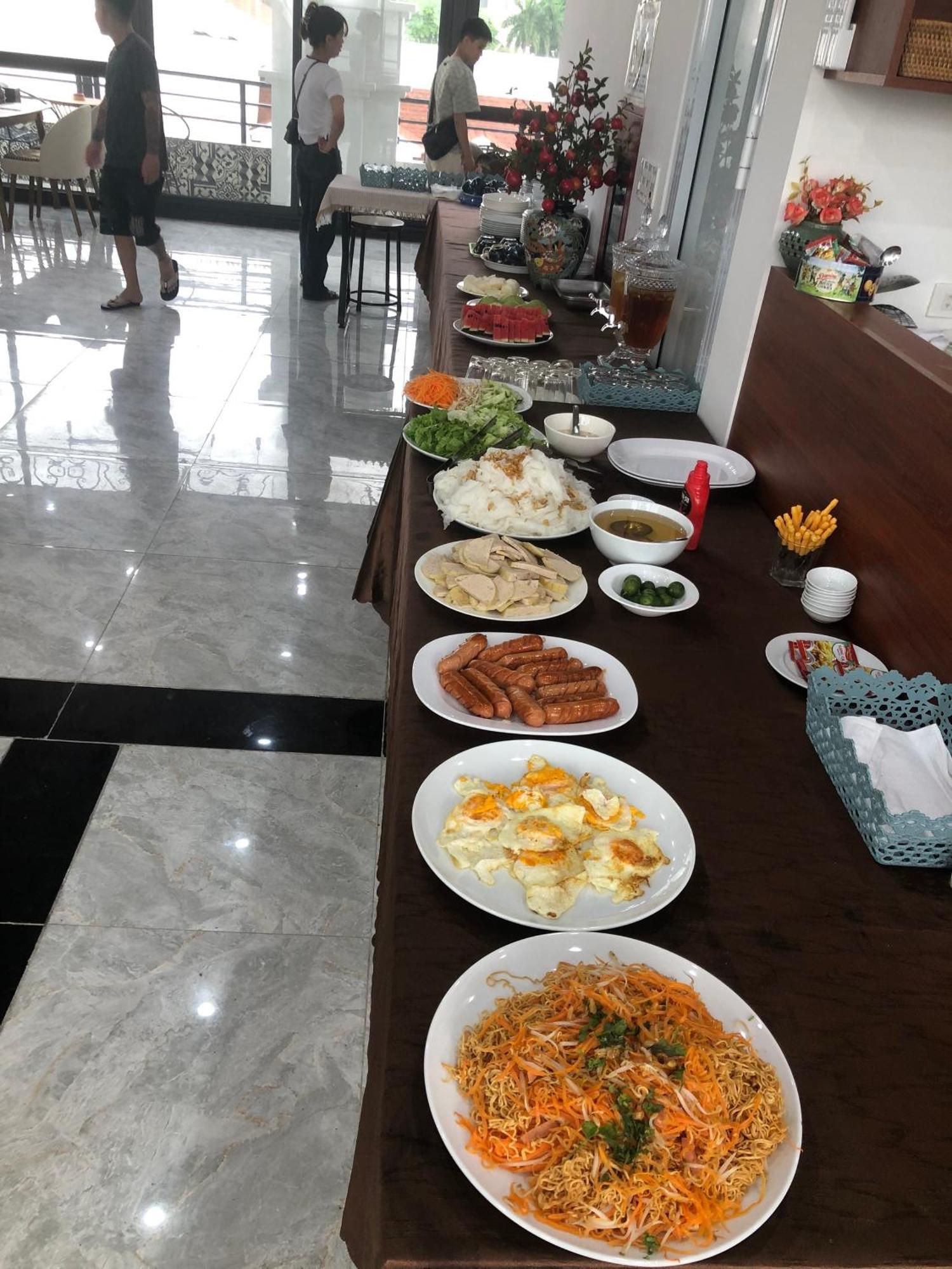Lantana E409 Sunplaza Pho Di Bo, Bai Chay, Khách sạn 3*