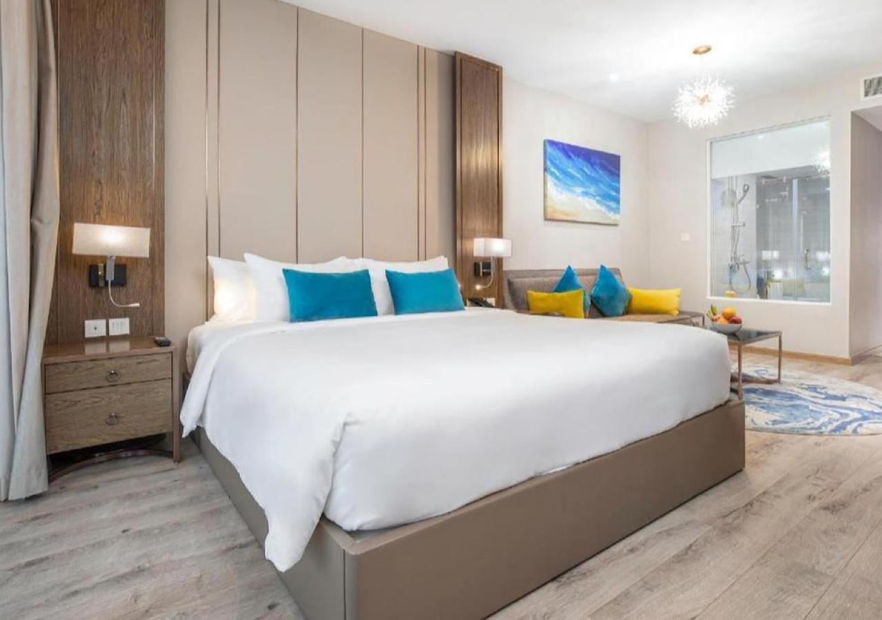 Panorama Sky Residences Apartment