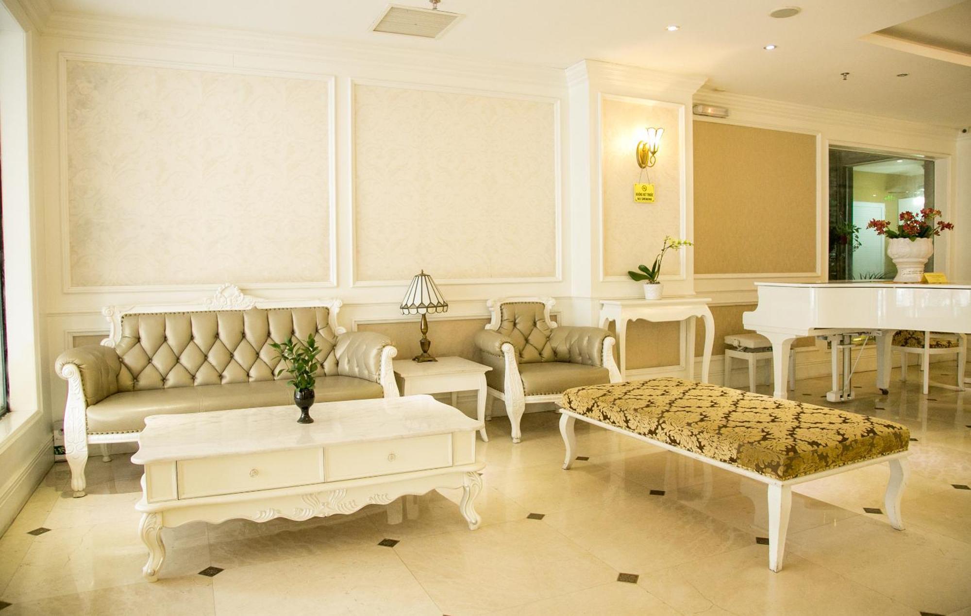 Bay Palace 3* Hạ Long