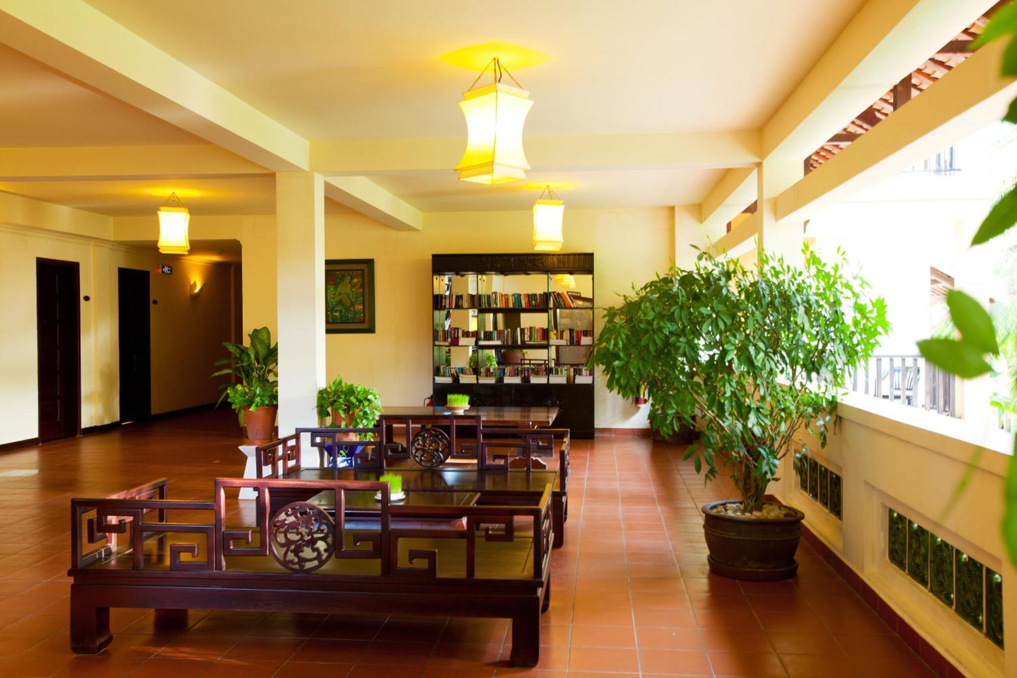Seahorse & Khu nghỉ mát 4*