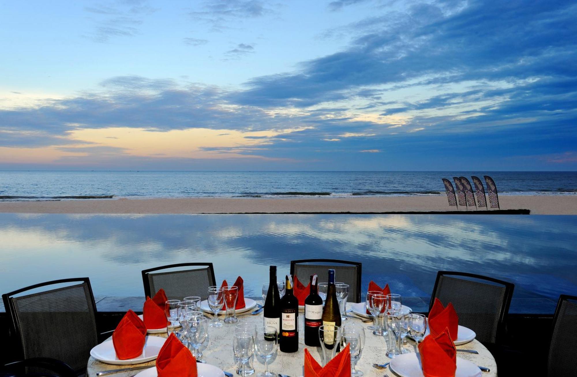 Unique Mui Ne And Resort Phan Thiet