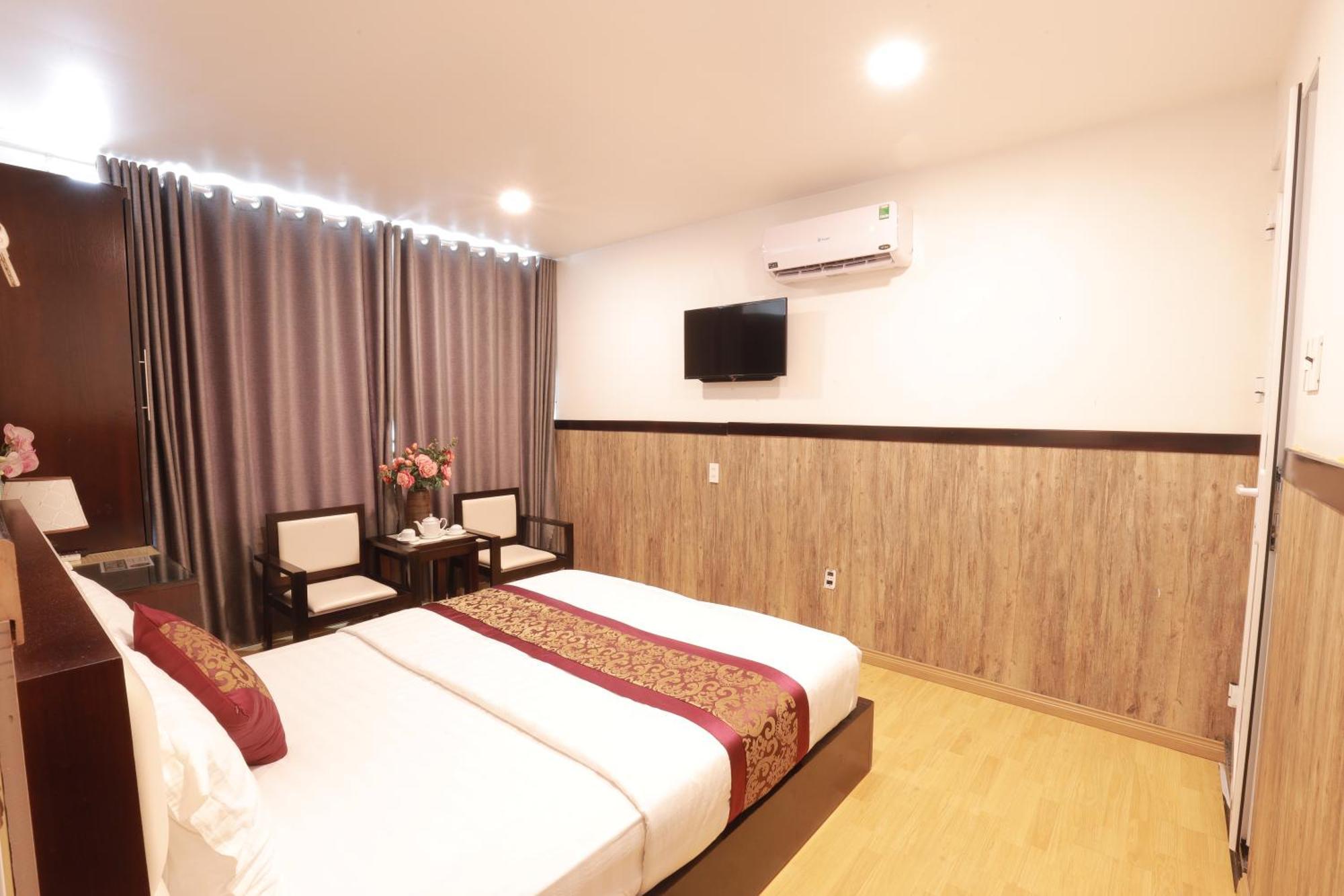 Hotel Minh Hang *