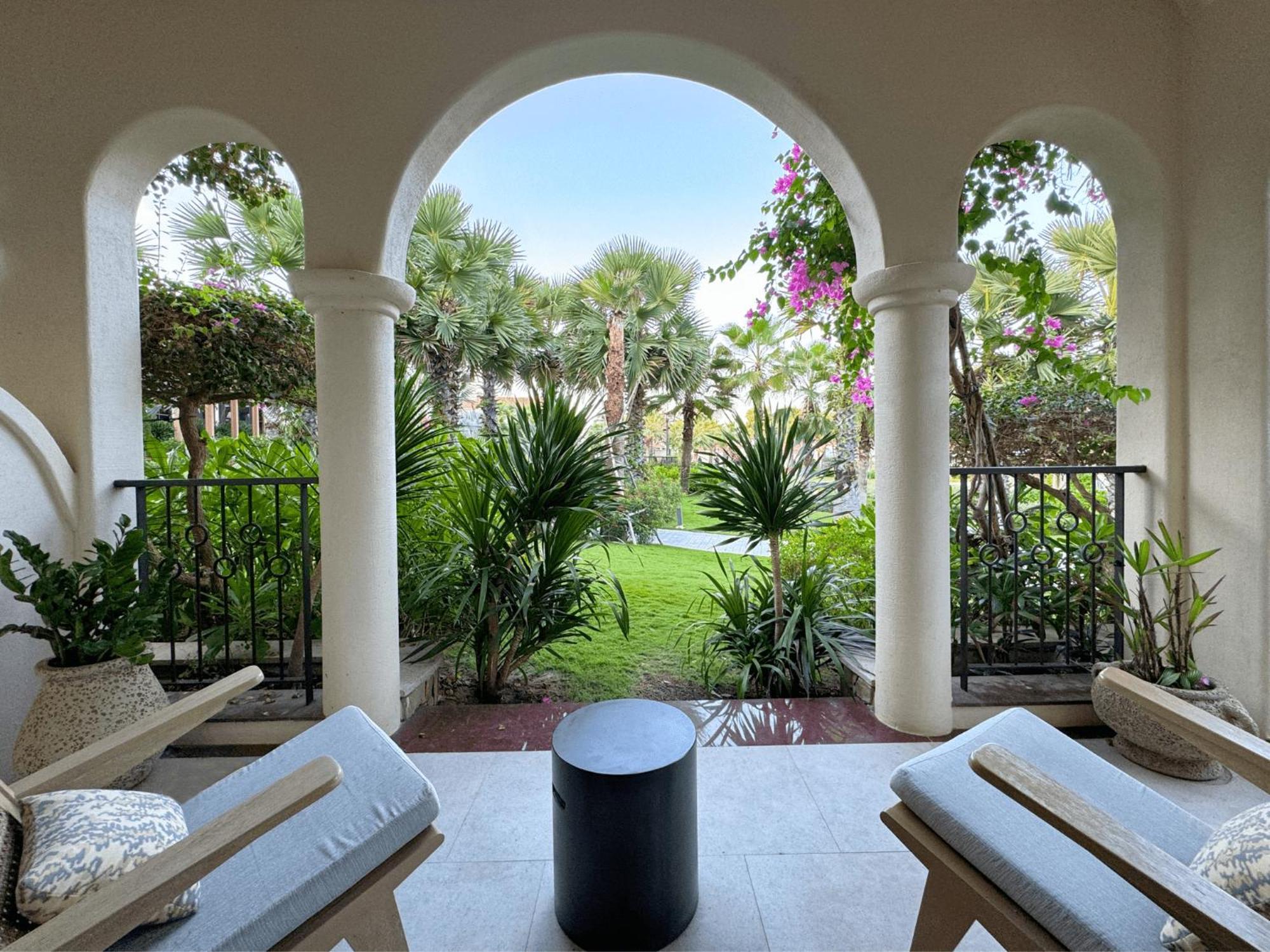 Khách sạn Radisson 4*