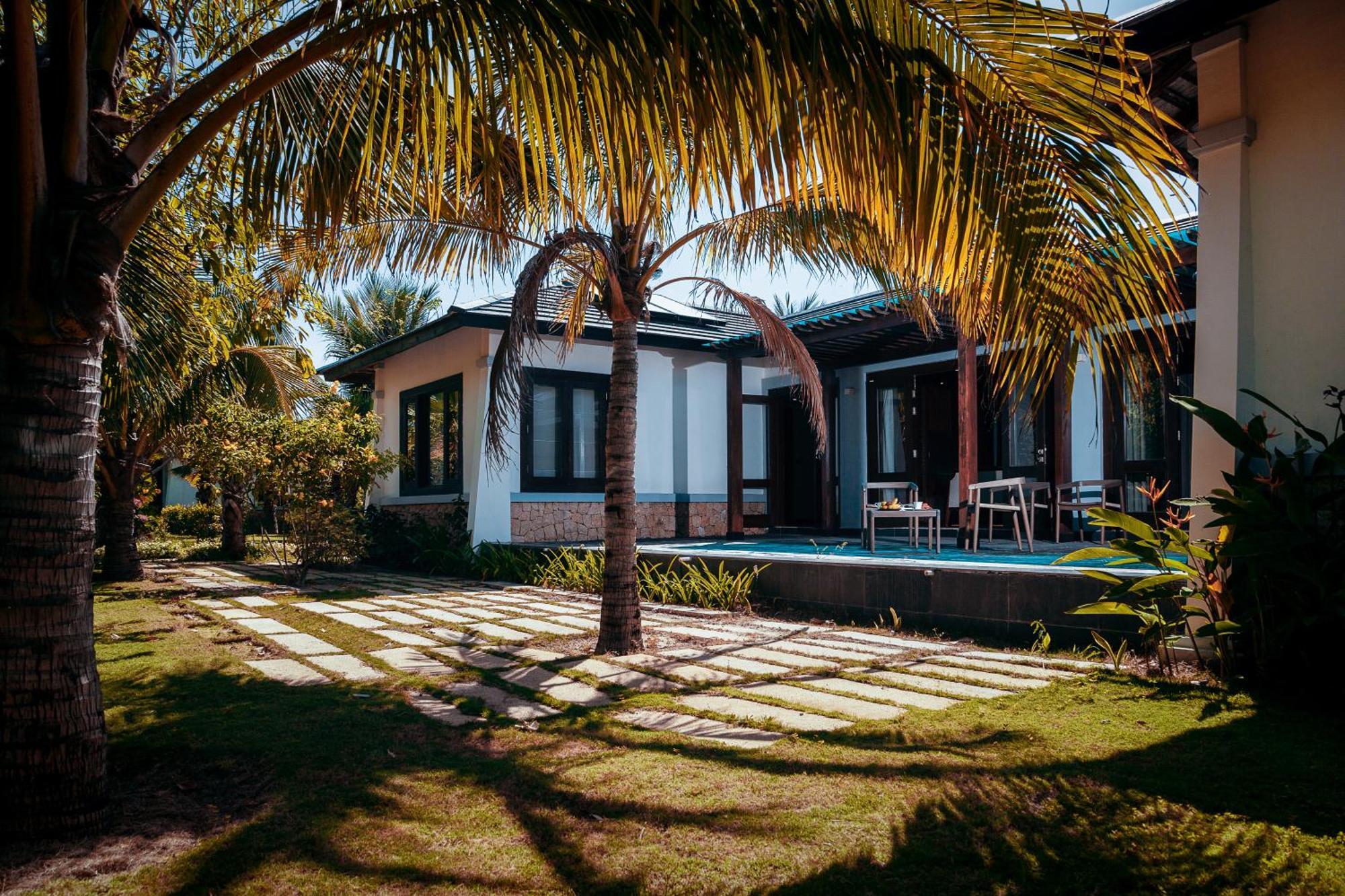 Duyen Ha Cam Ranh
