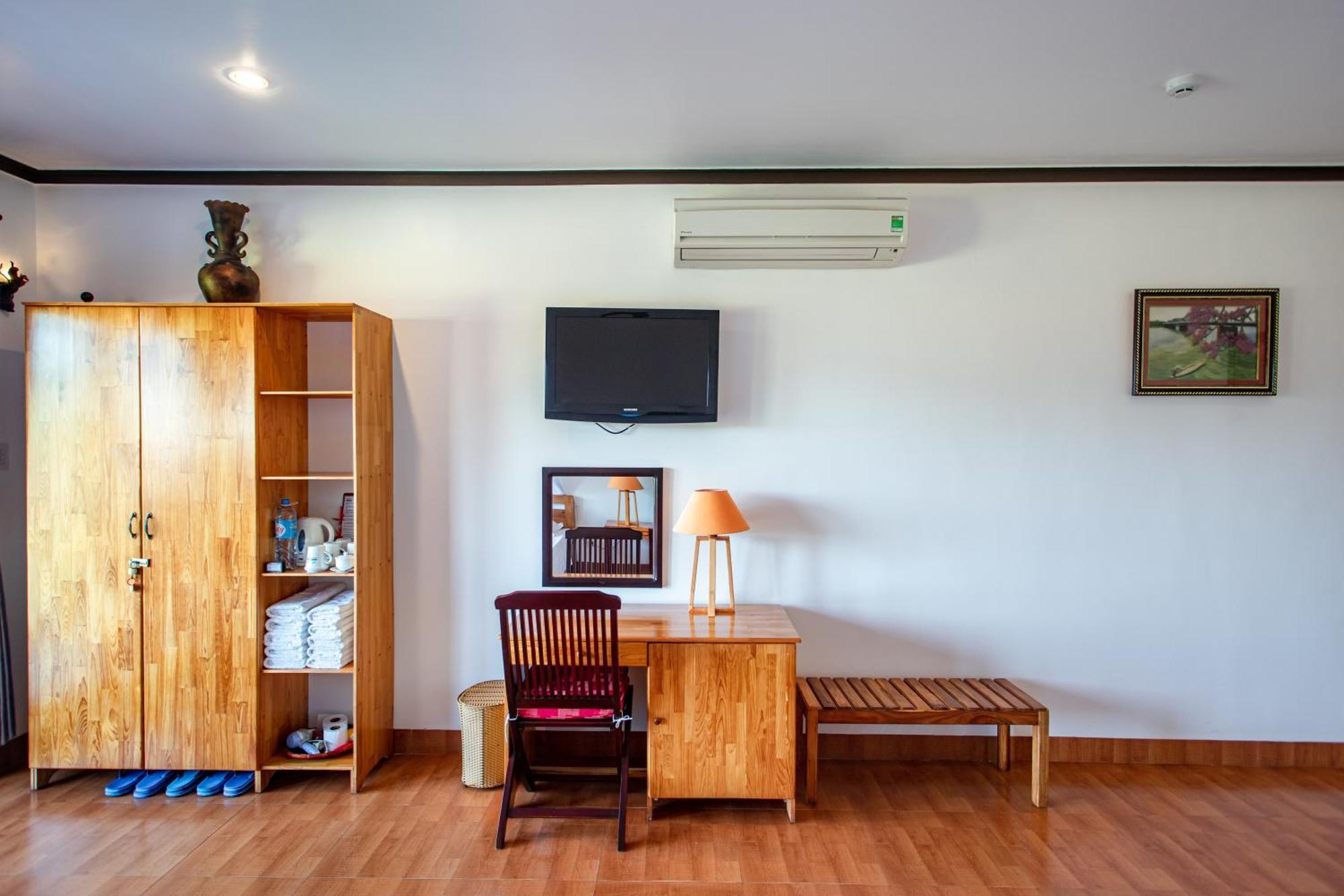 Bao Quynh Resort 3*