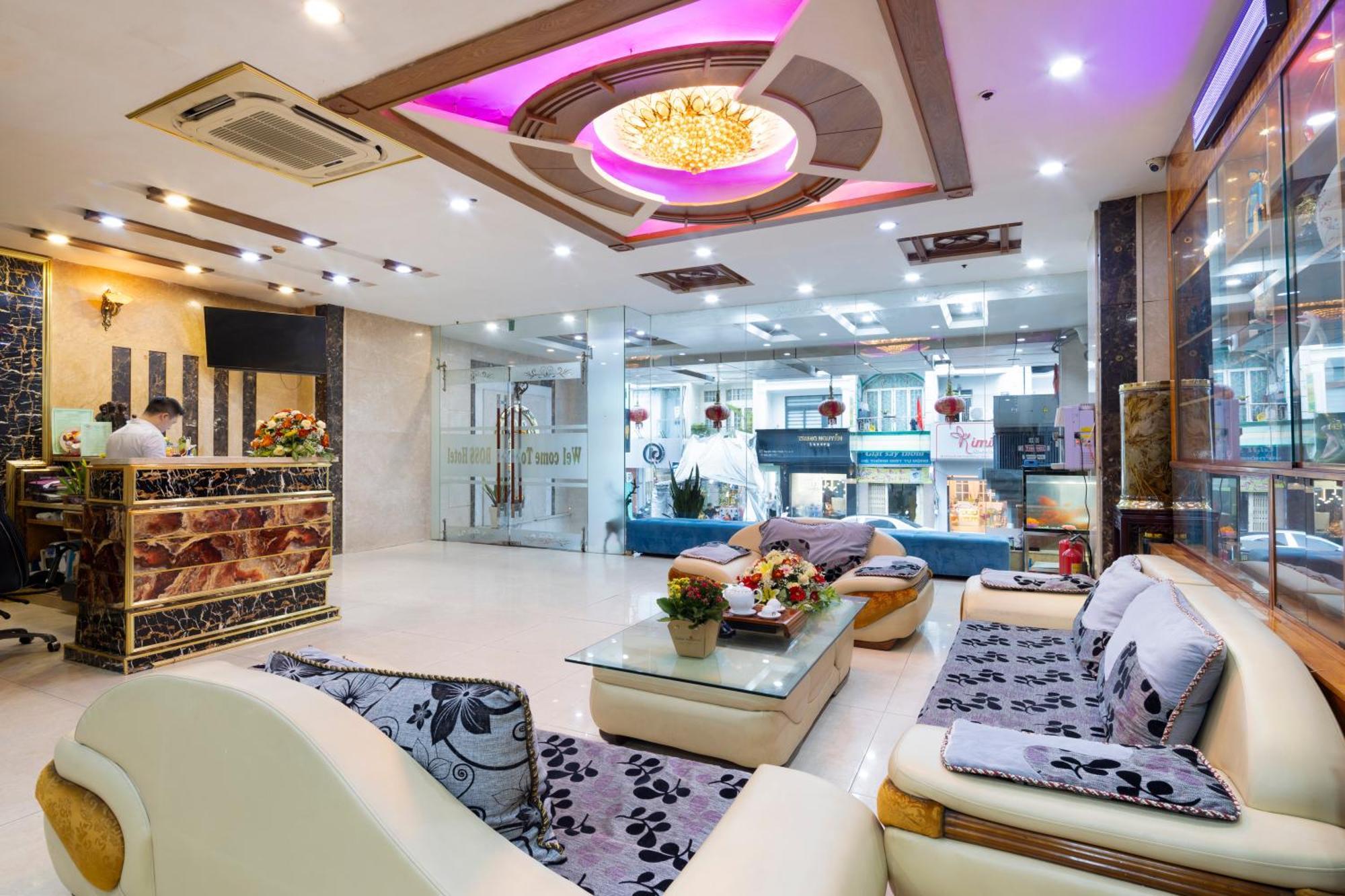 Boss Palace Khách sạn 3*