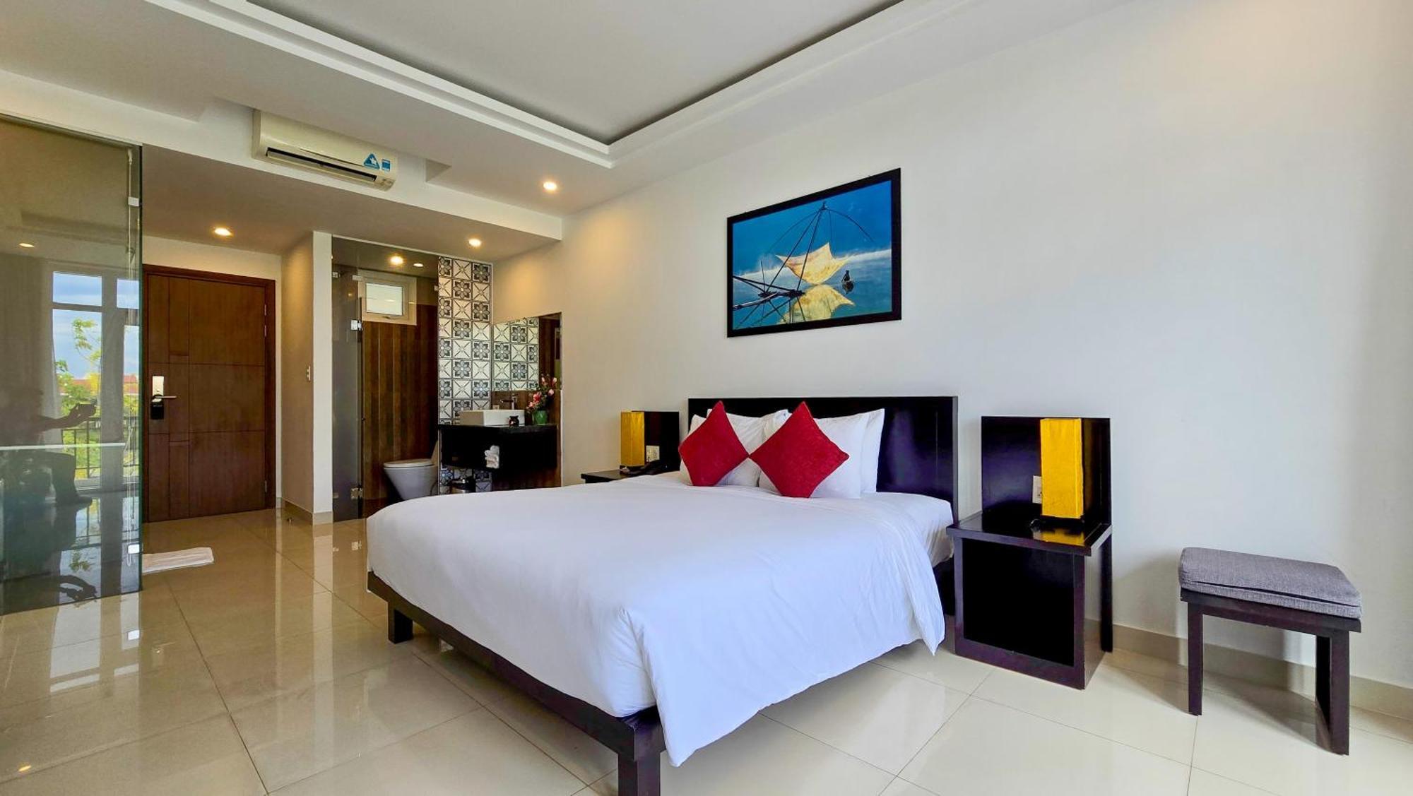Hotel Riverside White House Boutique Hoi An