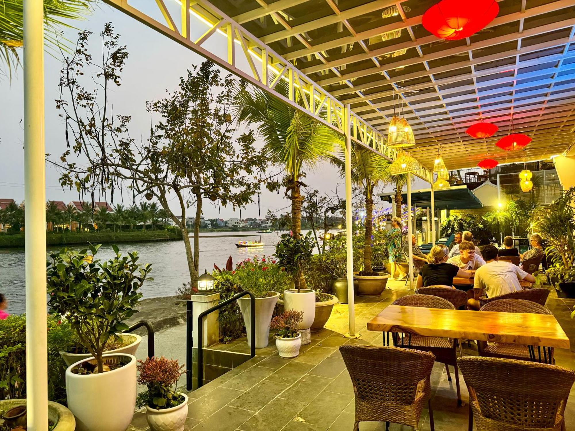 Hotel Riverside White House Boutique 3*
