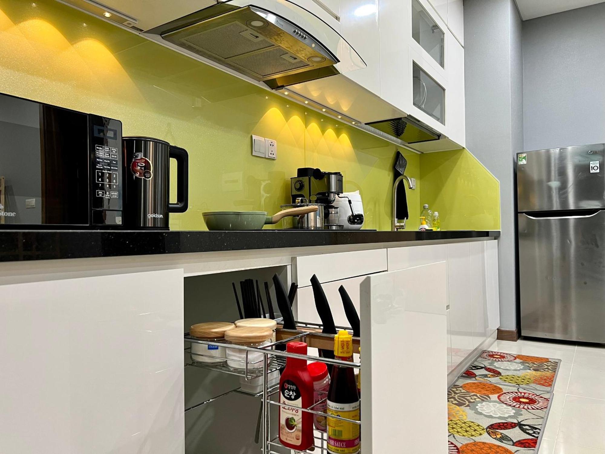 Uphoenix Home- Hado Centrosa Garden * Ho Chi Minh City
