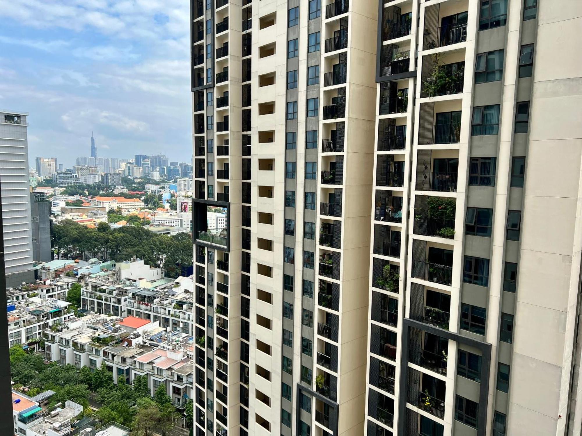 Uphoenix Home- Hado Centrosa Garden Aparthotel Ho Chi Minh City