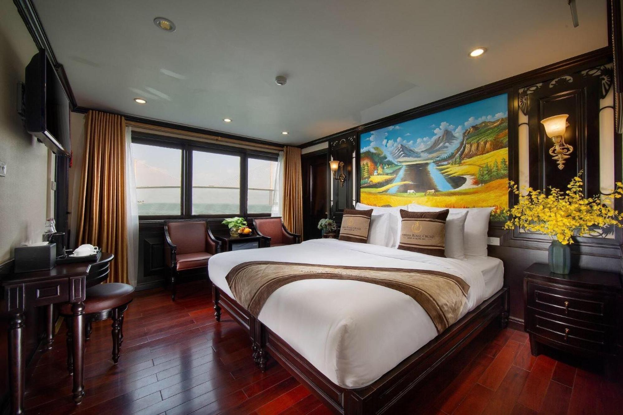 Athena Royal Cruise - Luxury In Halong Bay  5*