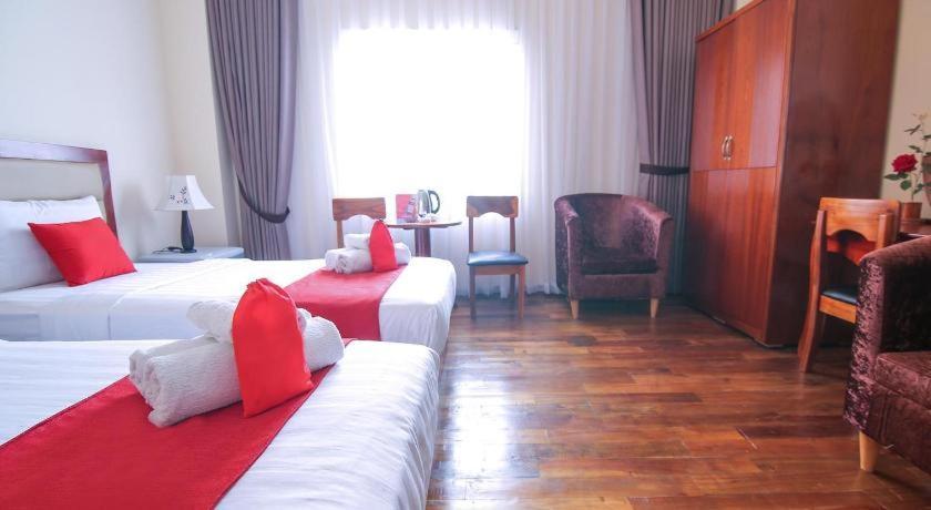 Kadupul Hotel *
