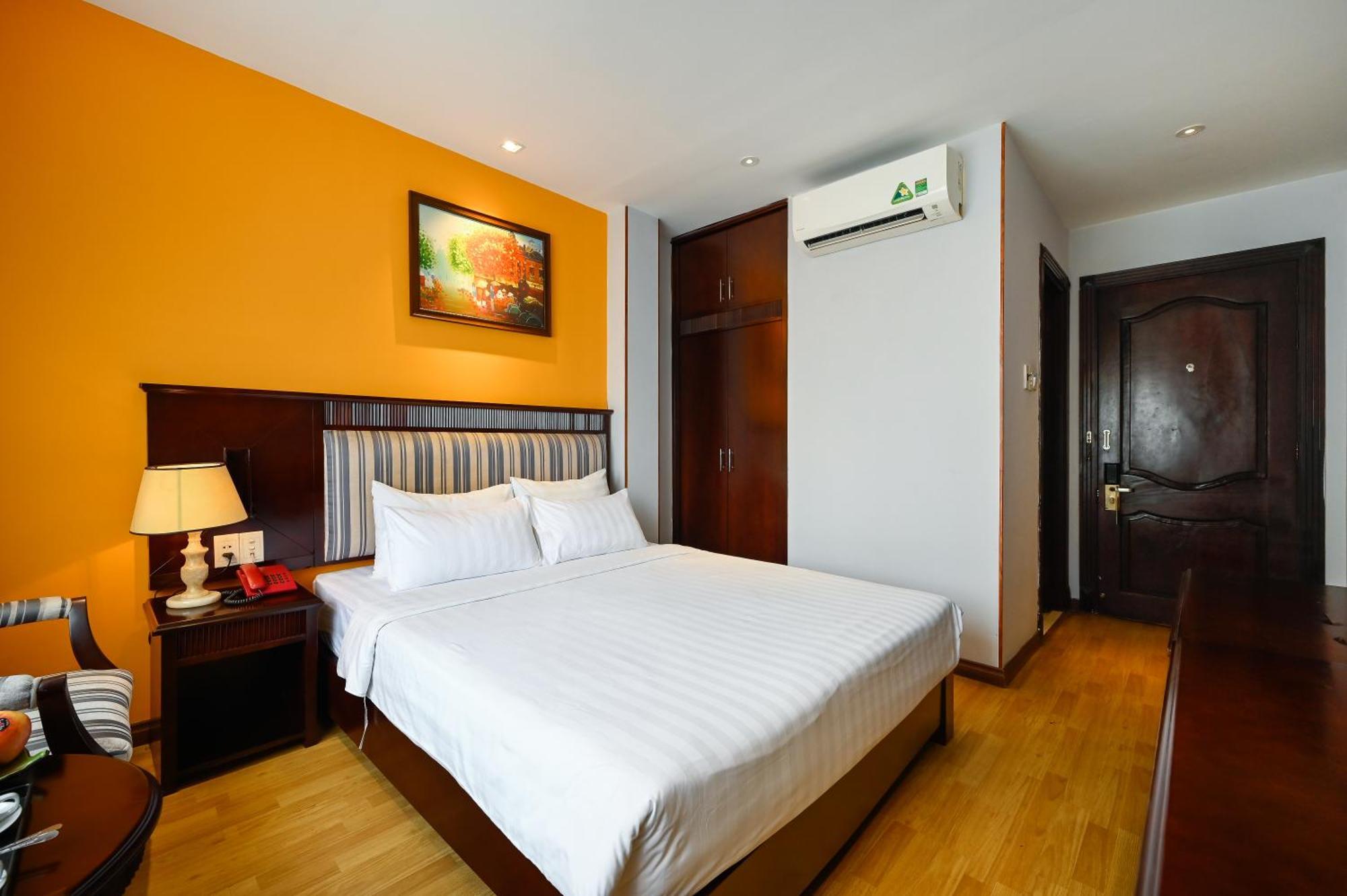 Hotel Cherry & Spa- Japanese Town