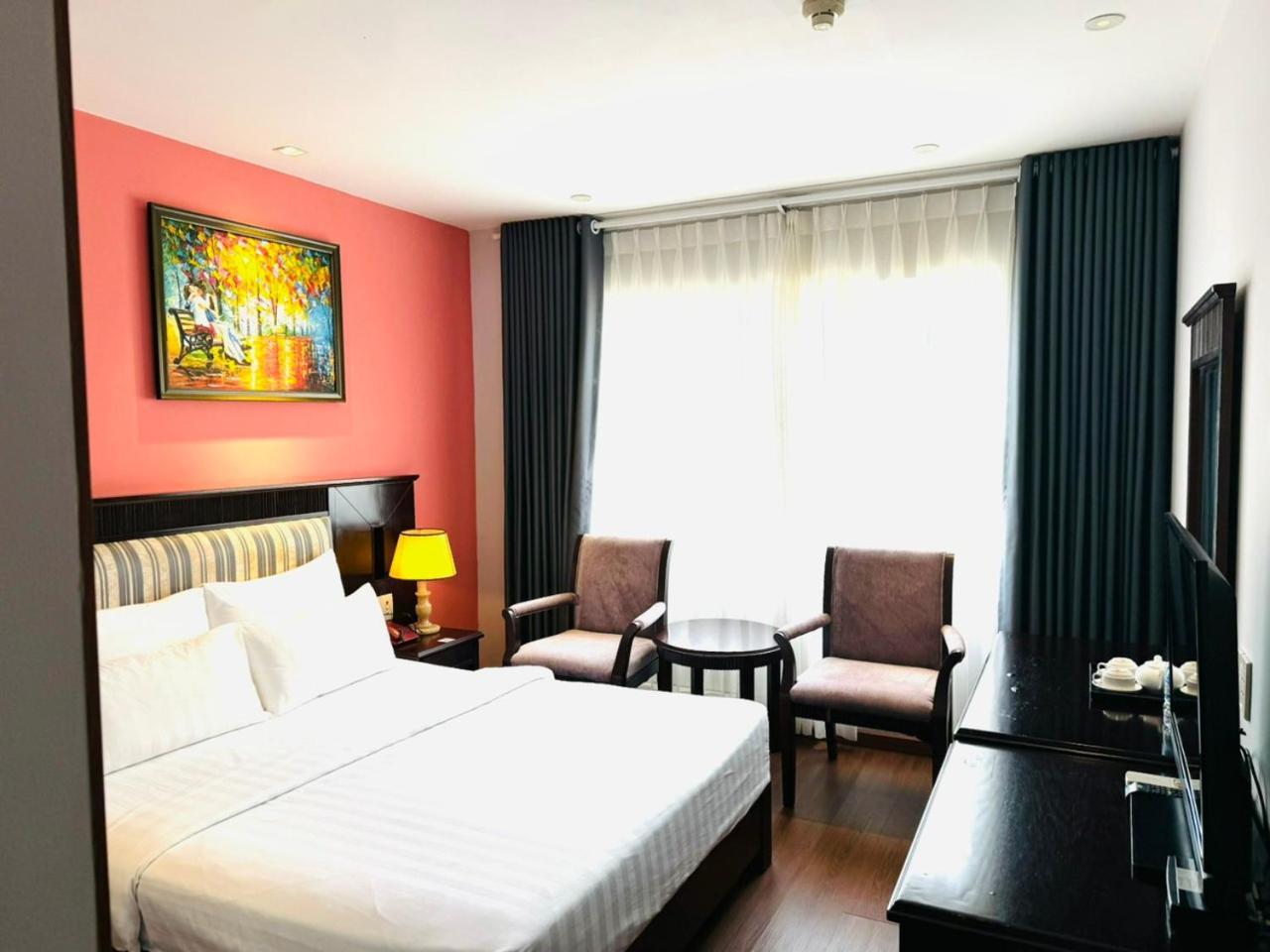 Cherry & Spa- Japanese Town Hotel Ho Chi Minh City