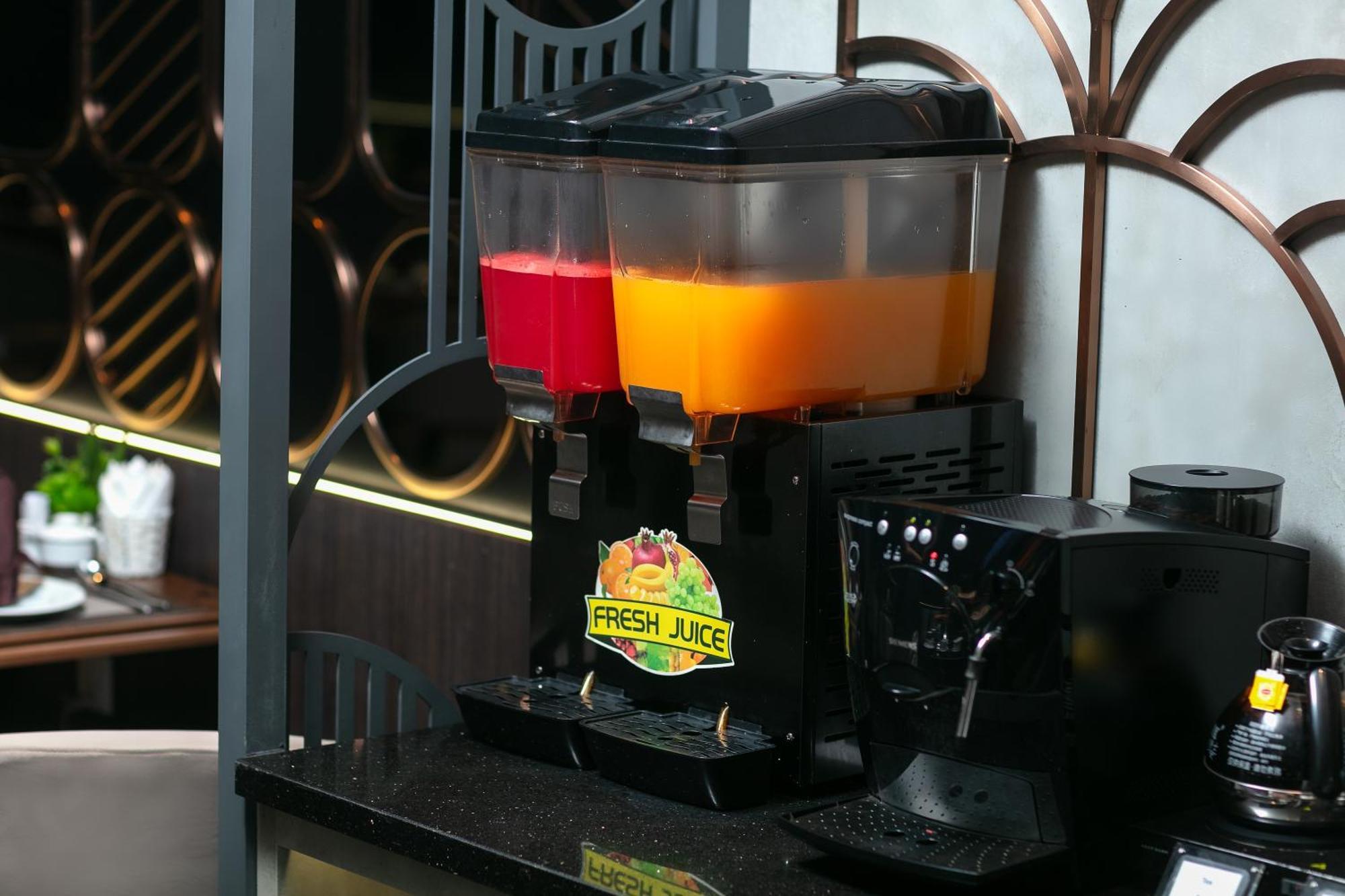 De Crown Khách sạn