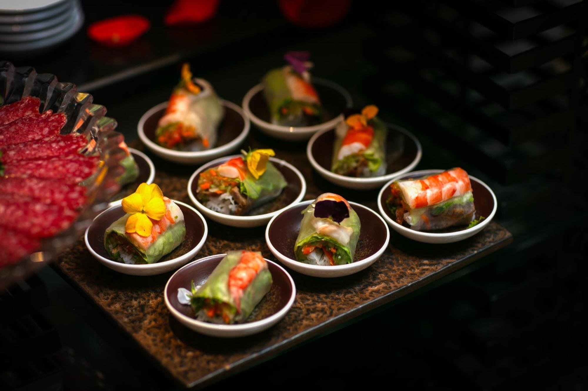Khách sạn De Crown Hà Nội
