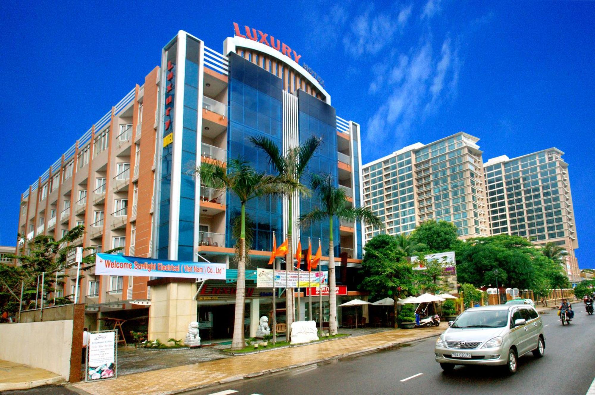 Hotel Luxury 3*