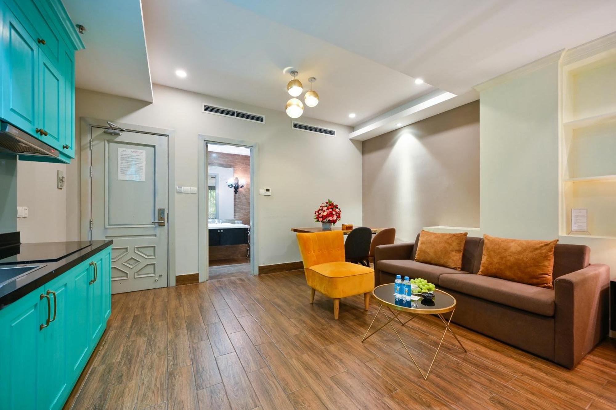 California Saigon & Rooftop Pool 3* TP. Hồ Chí Minh