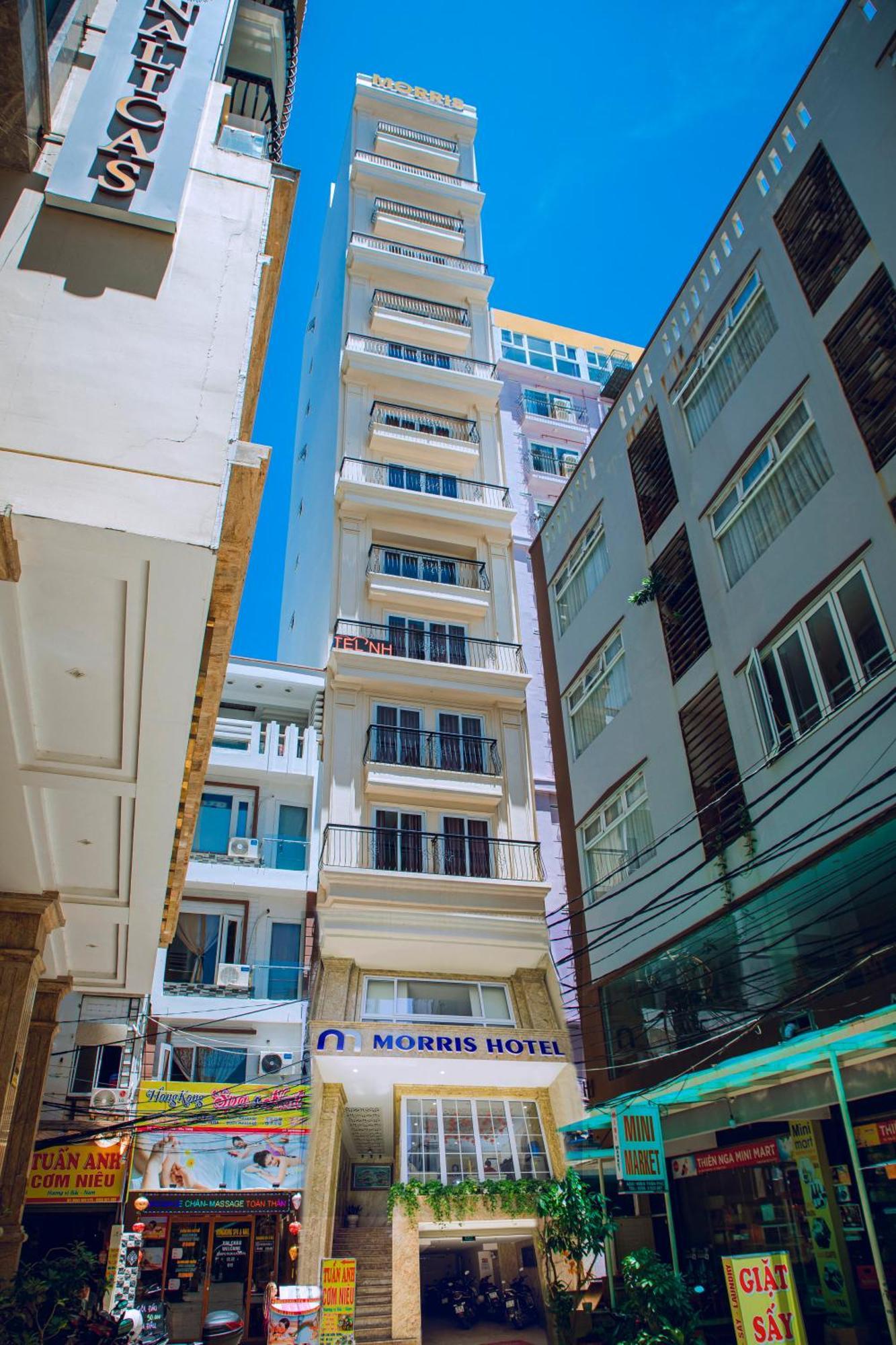 Hotel Morris