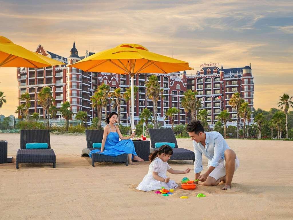 Resort Moevenpick 5*